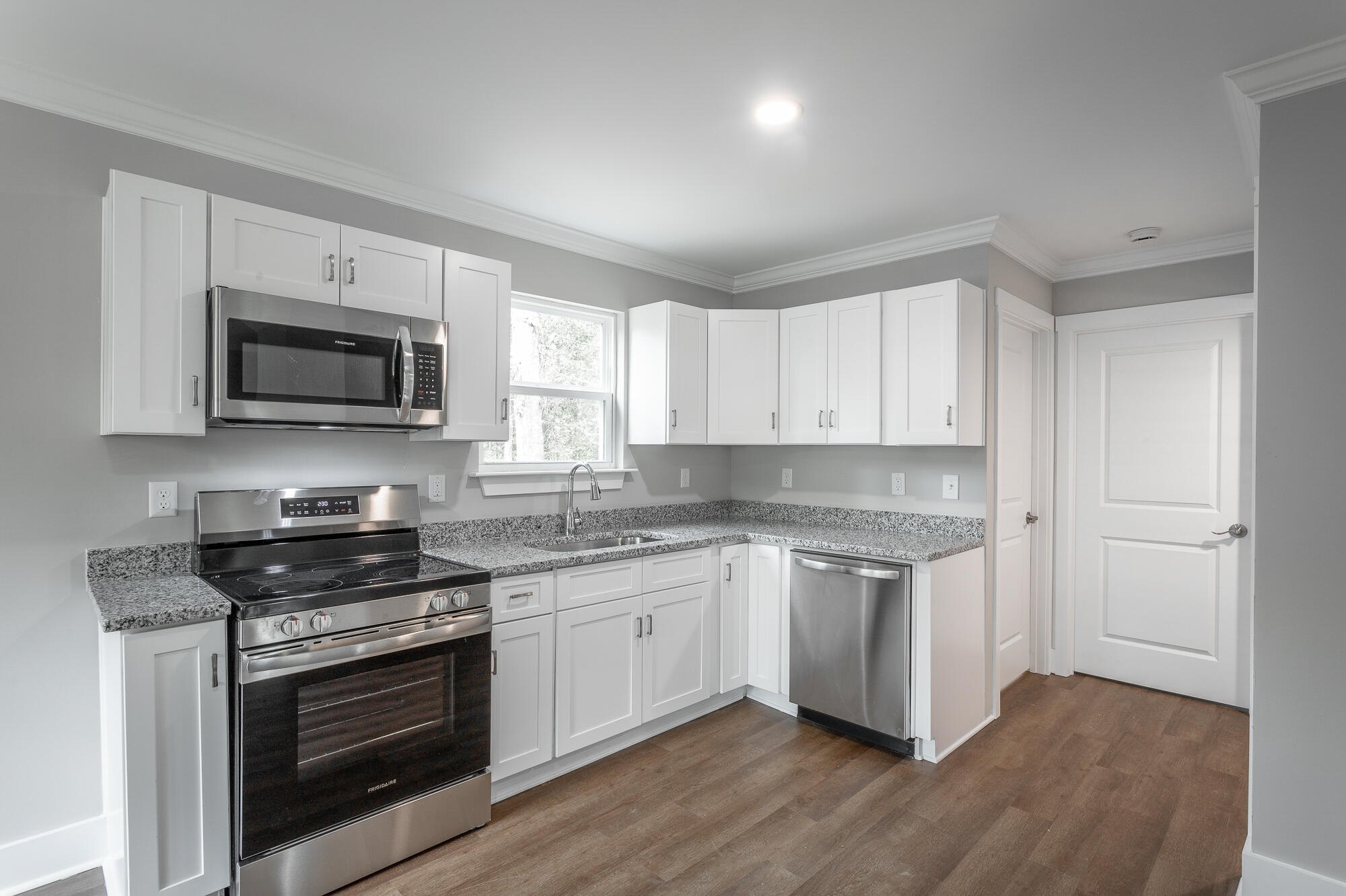 76 Pineway Circle