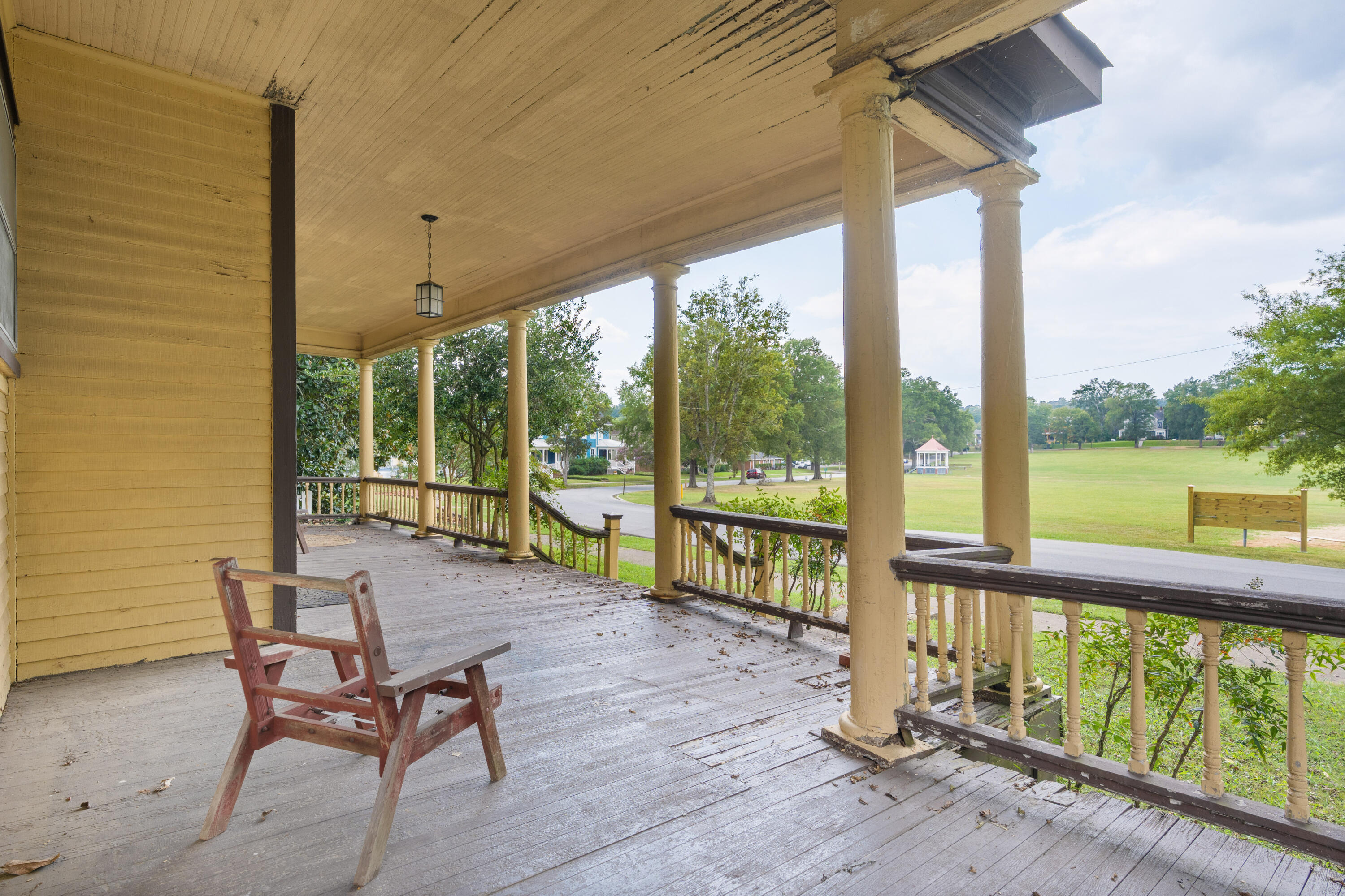 7 Barnhardt Circle