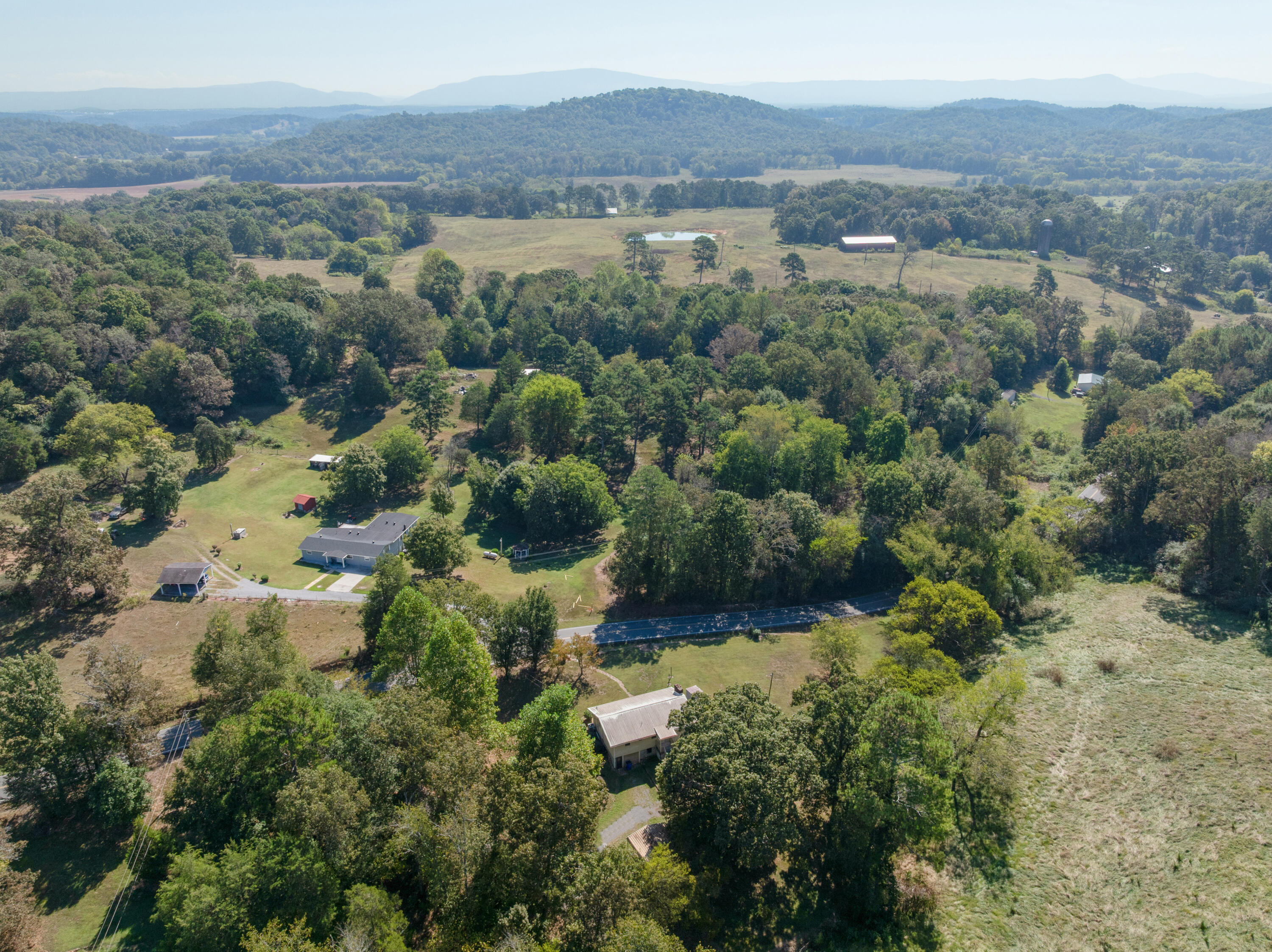 3521 NE Chatata Valley Road