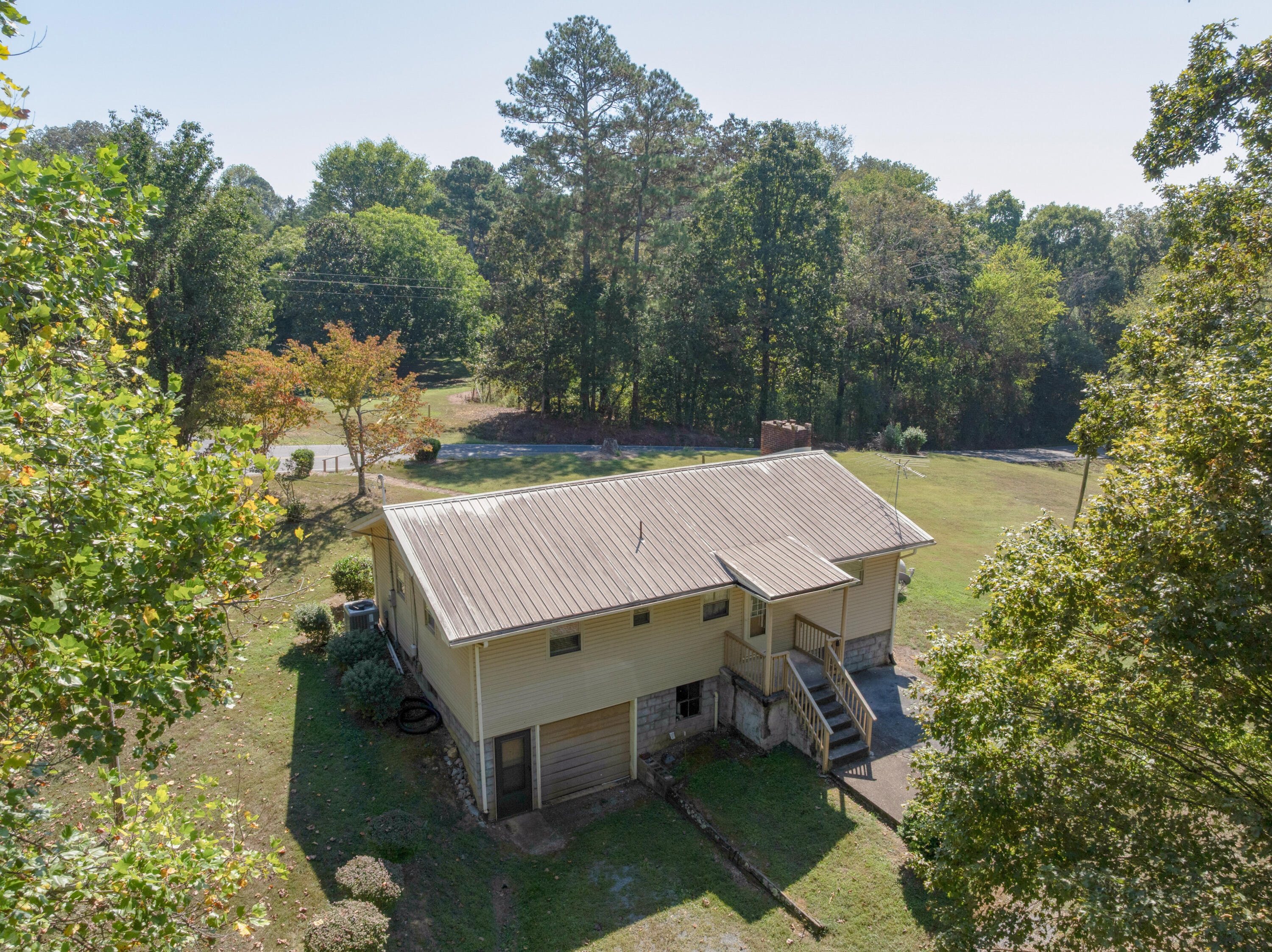 3521 NE Chatata Valley Road