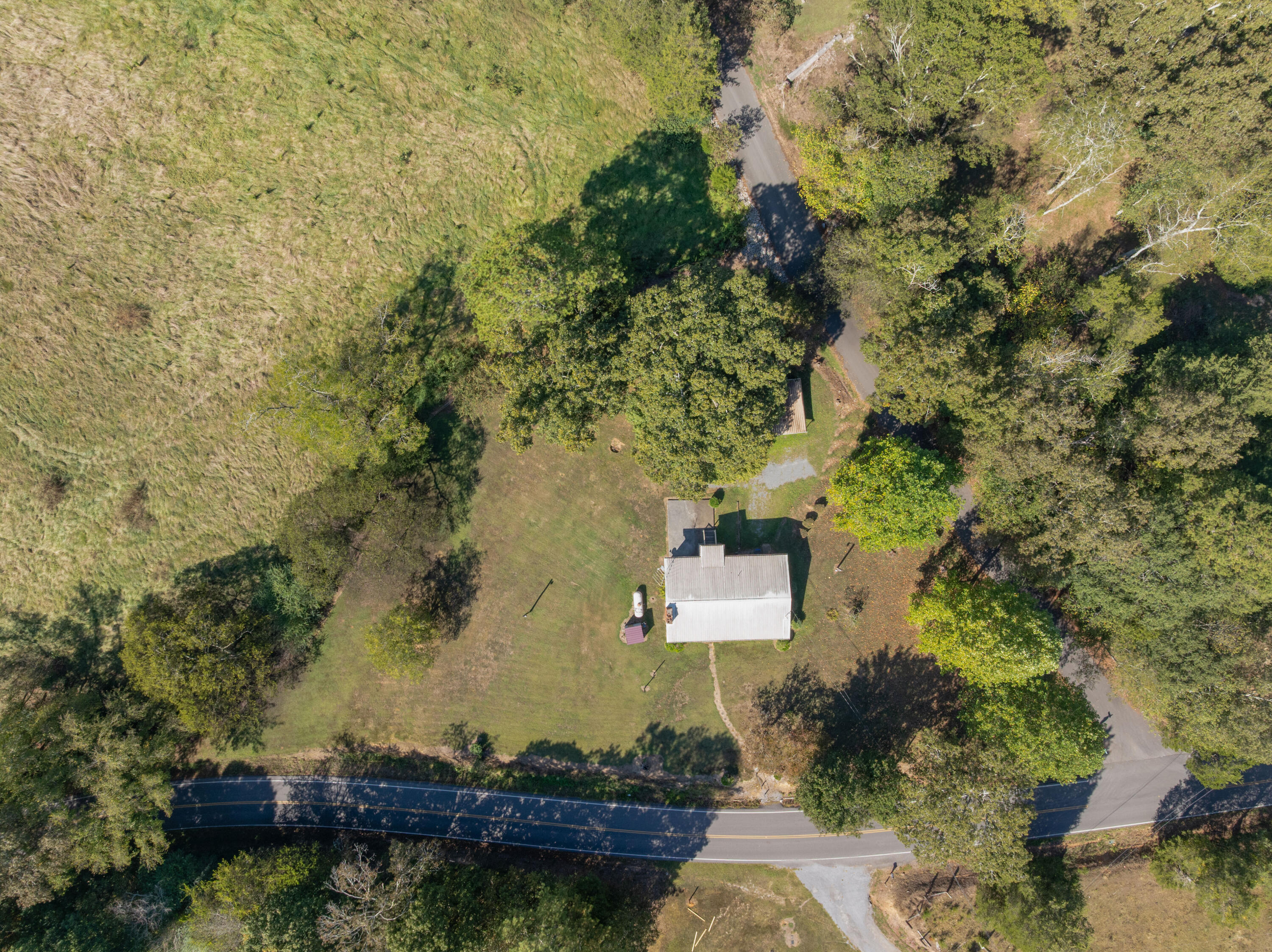 3521 NE Chatata Valley Road