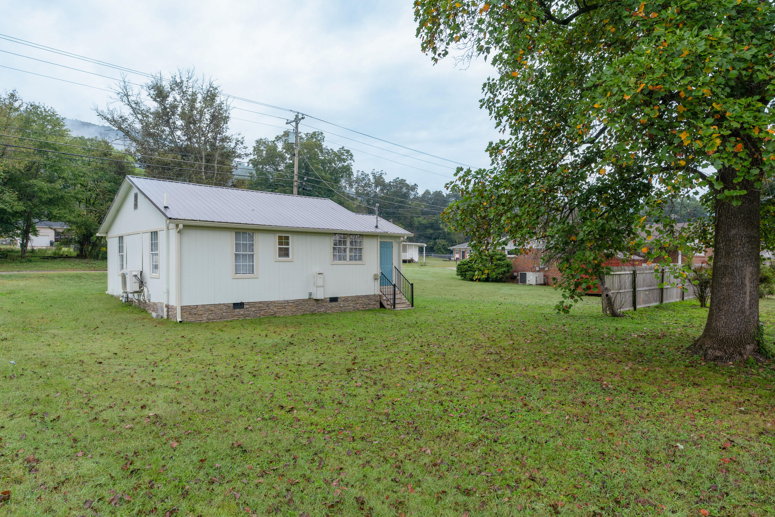 1105 Elm Avenue