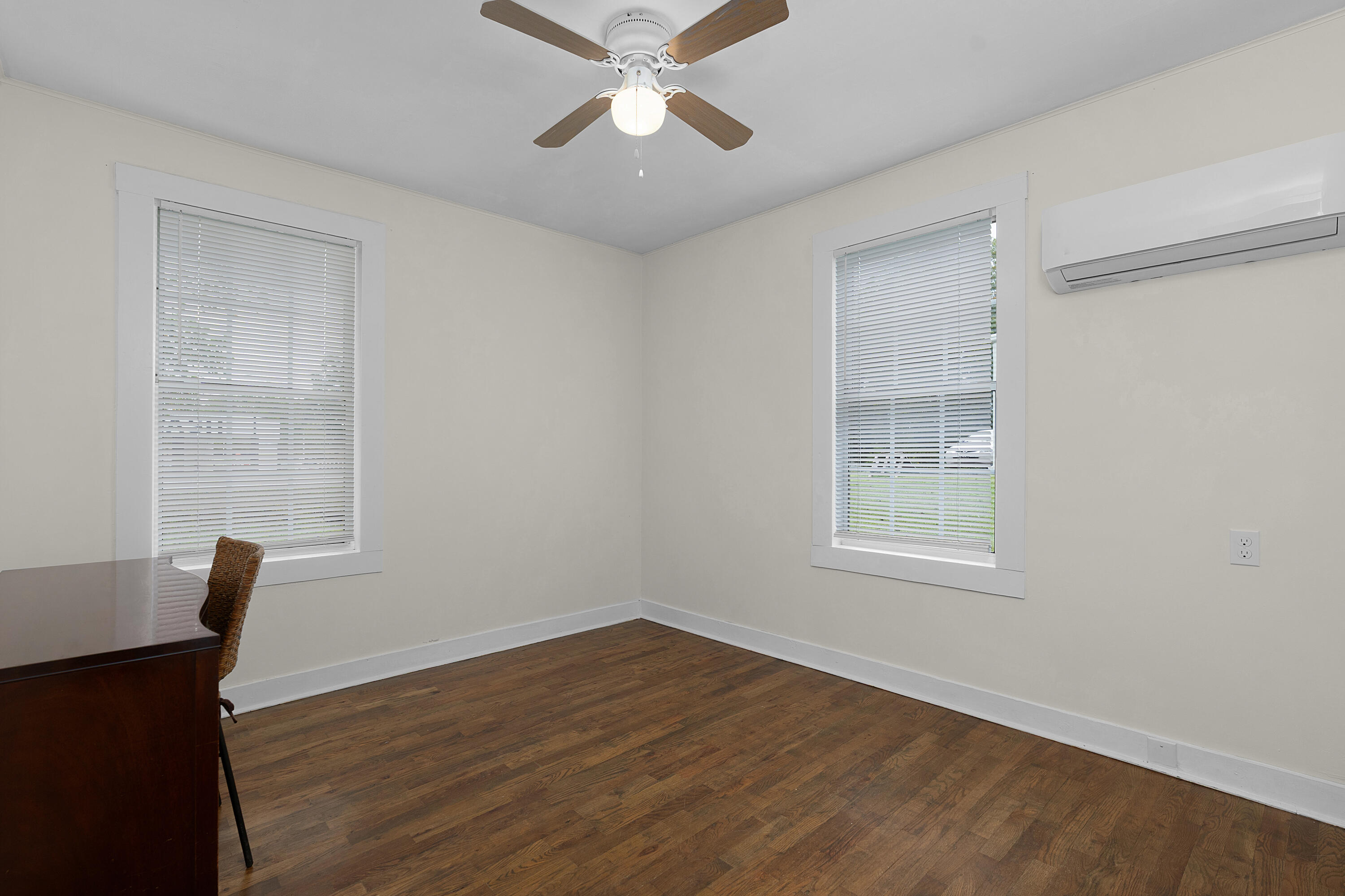 1105 Elm Avenue