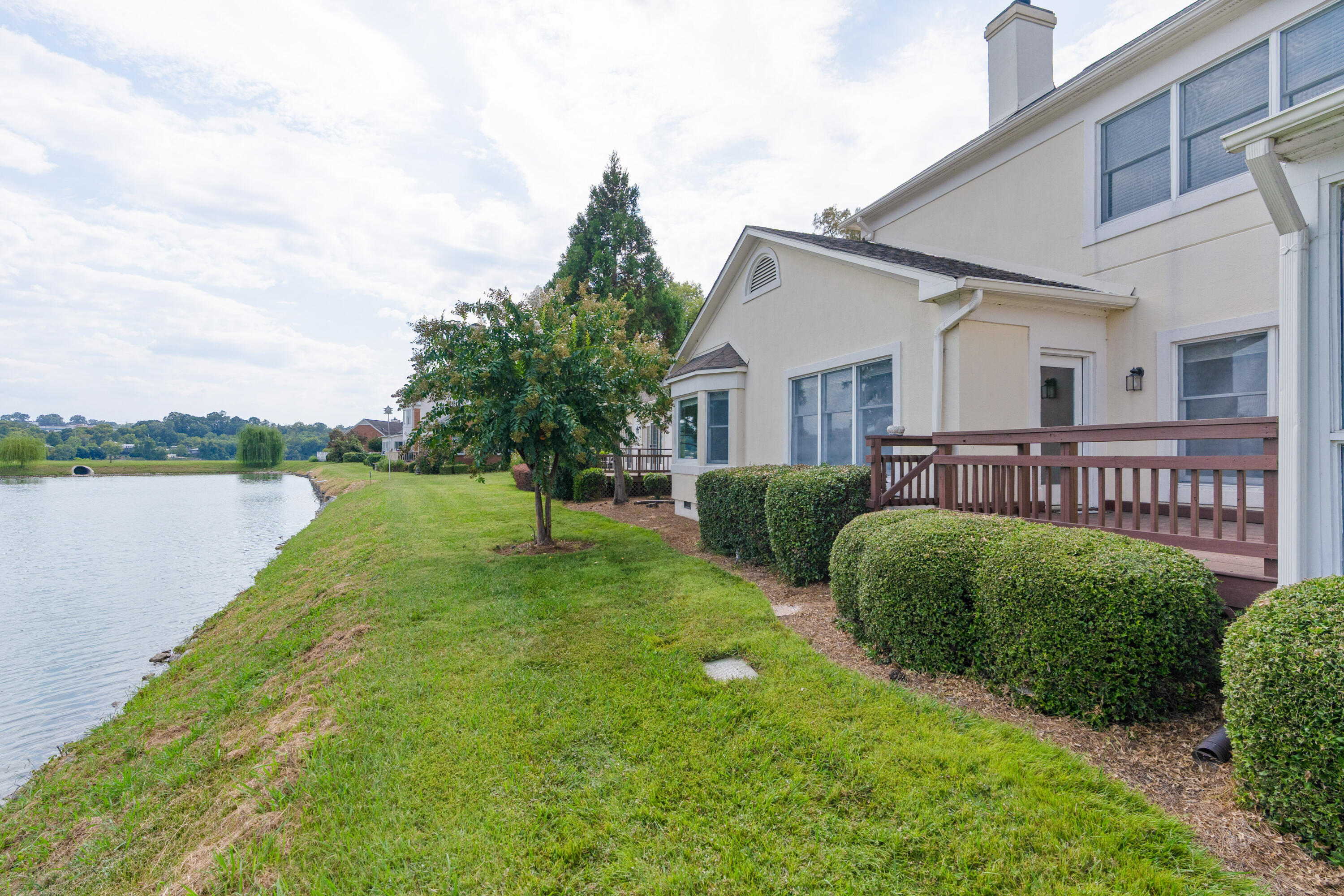 1134 Constitution Drive