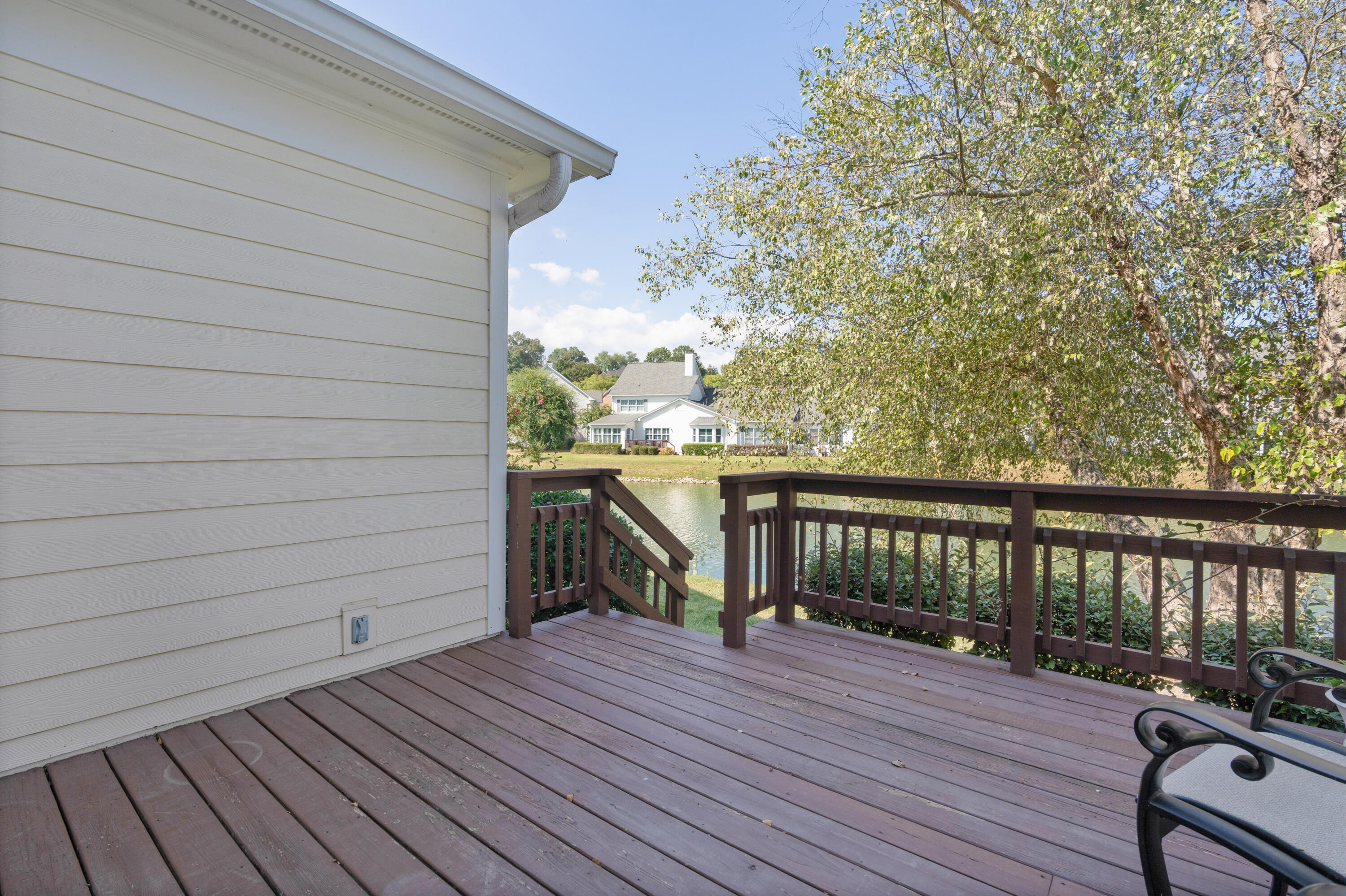 1083 Constitution Drive
