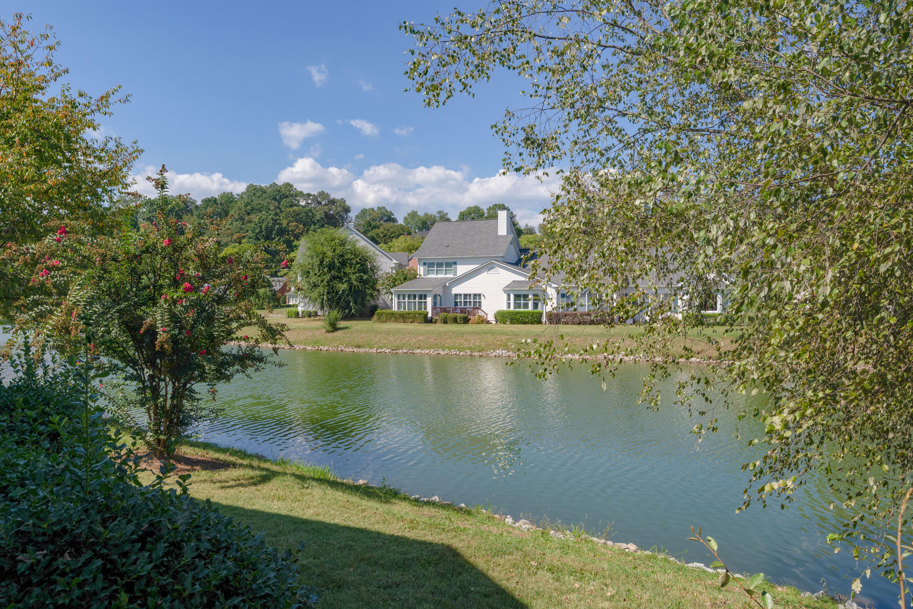1083 Constitution Drive