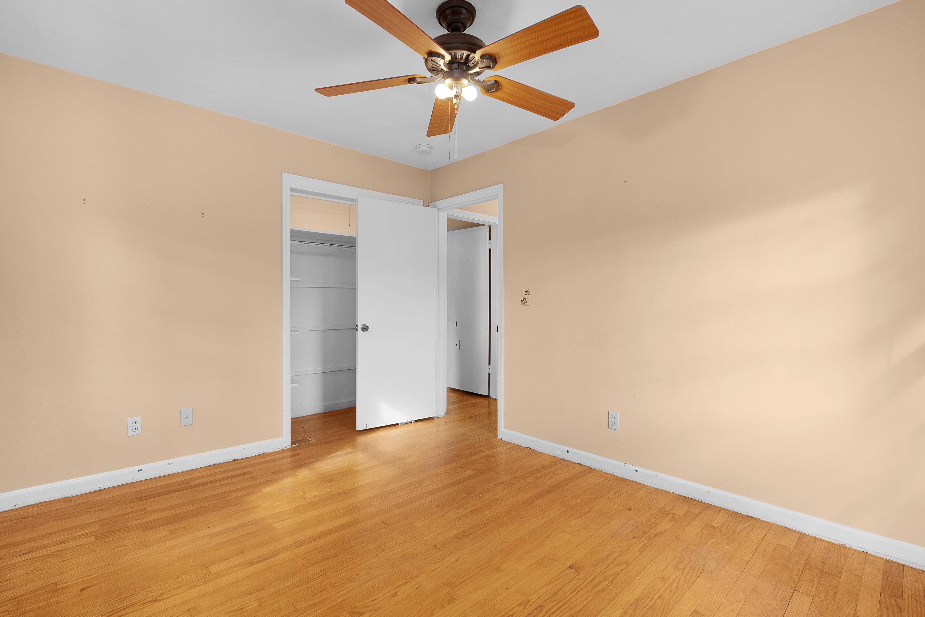 3351 Black Oak Circle