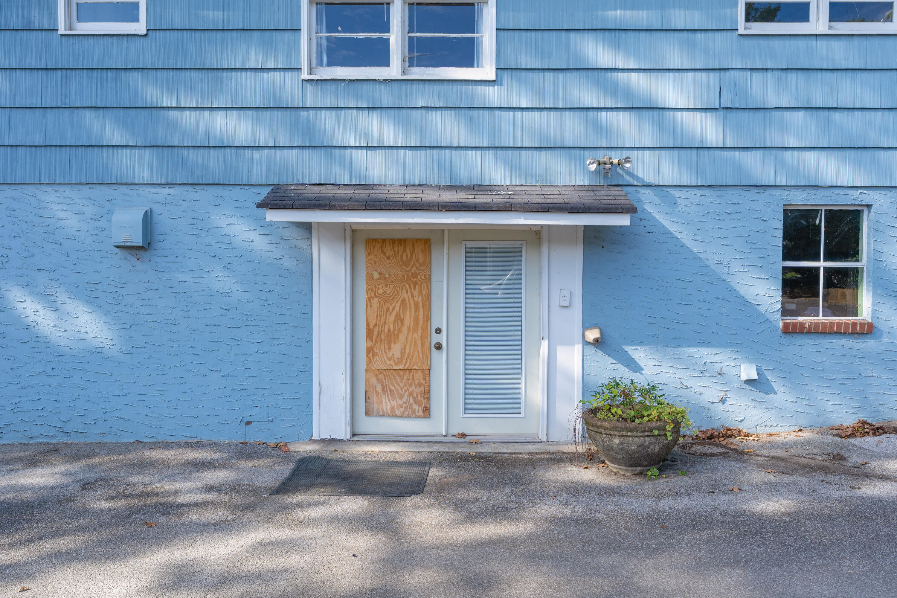 3351 Black Oak Circle