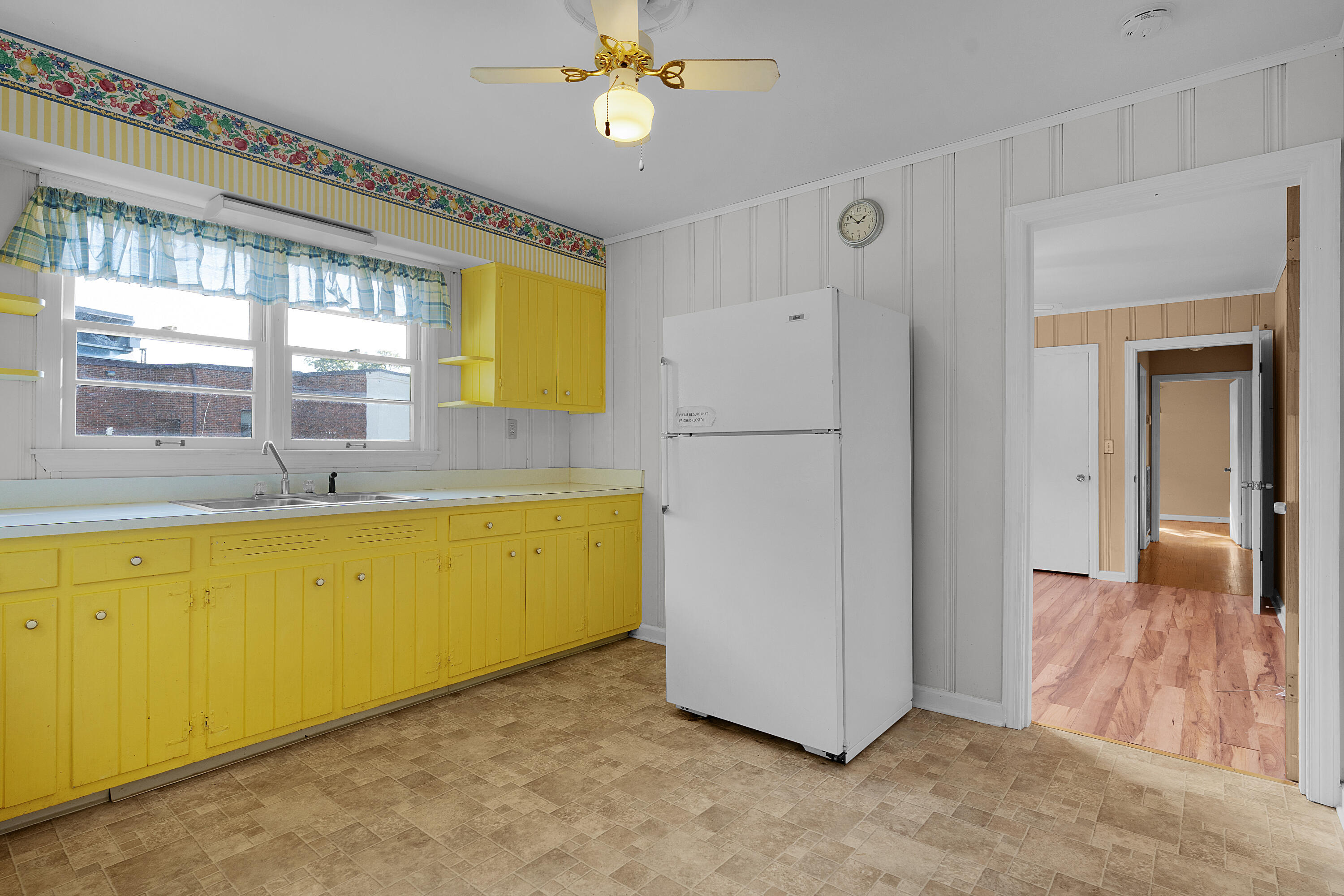 3351 Black Oak Circle