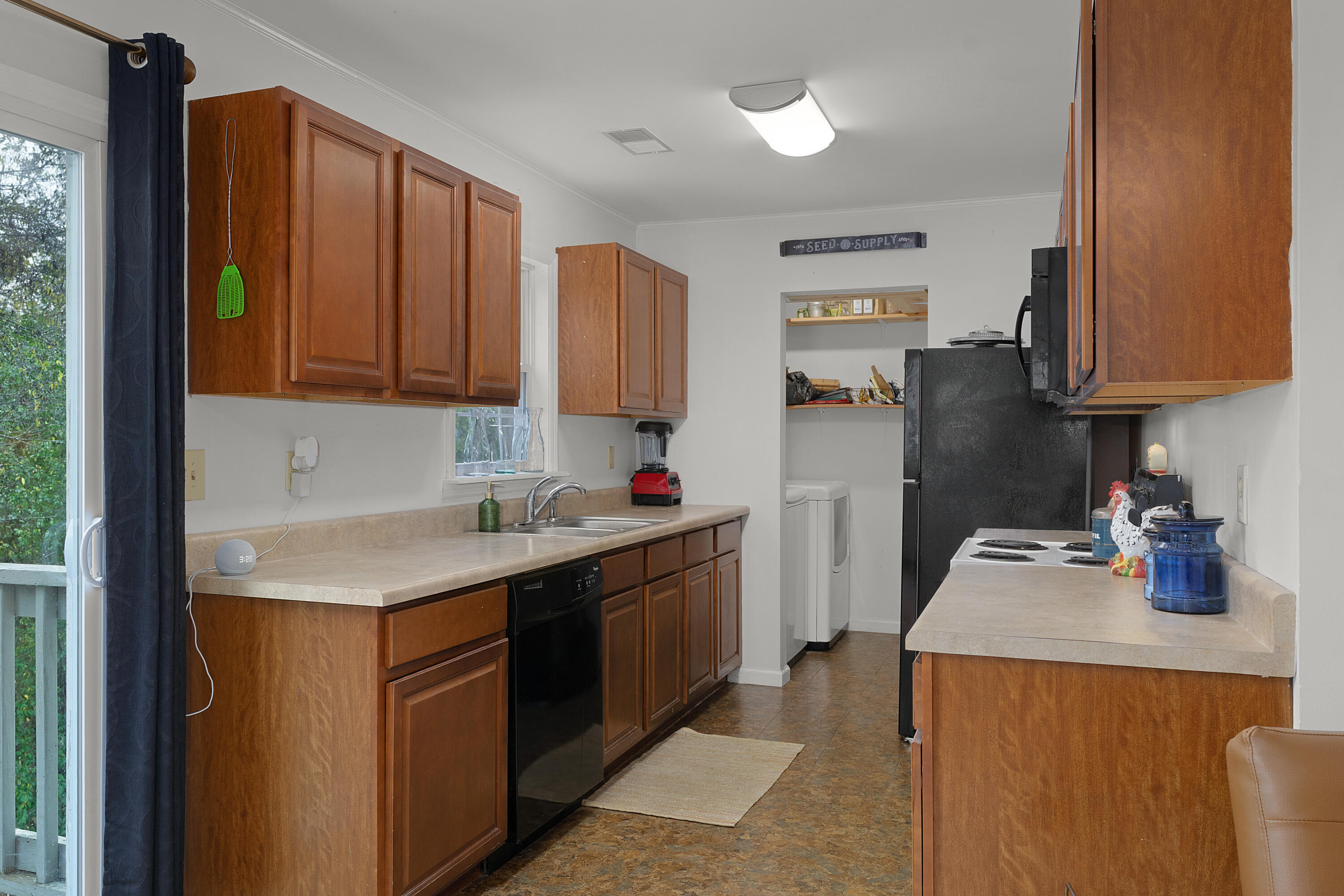 1573 Highway 157
