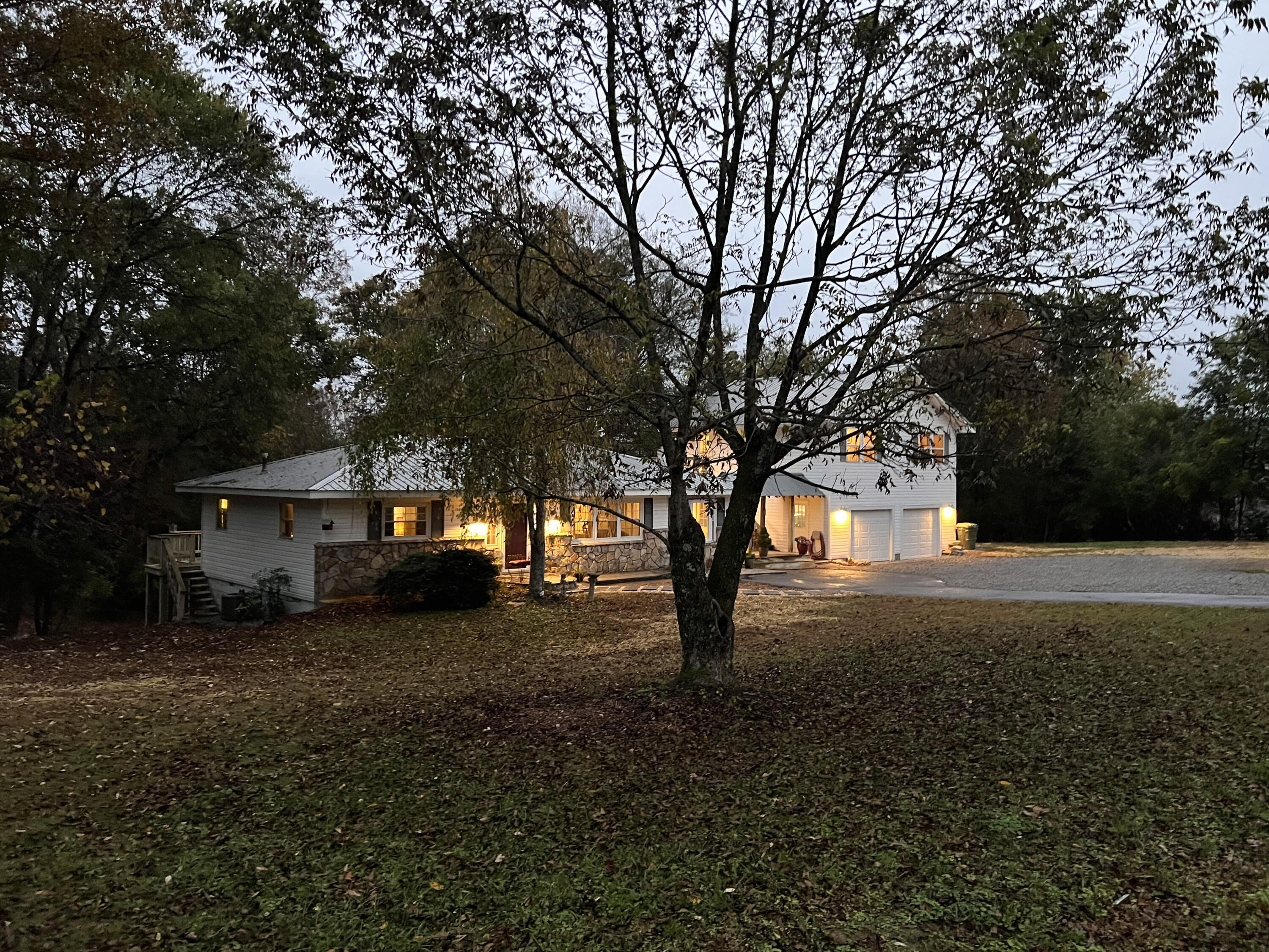 1573 Highway 157