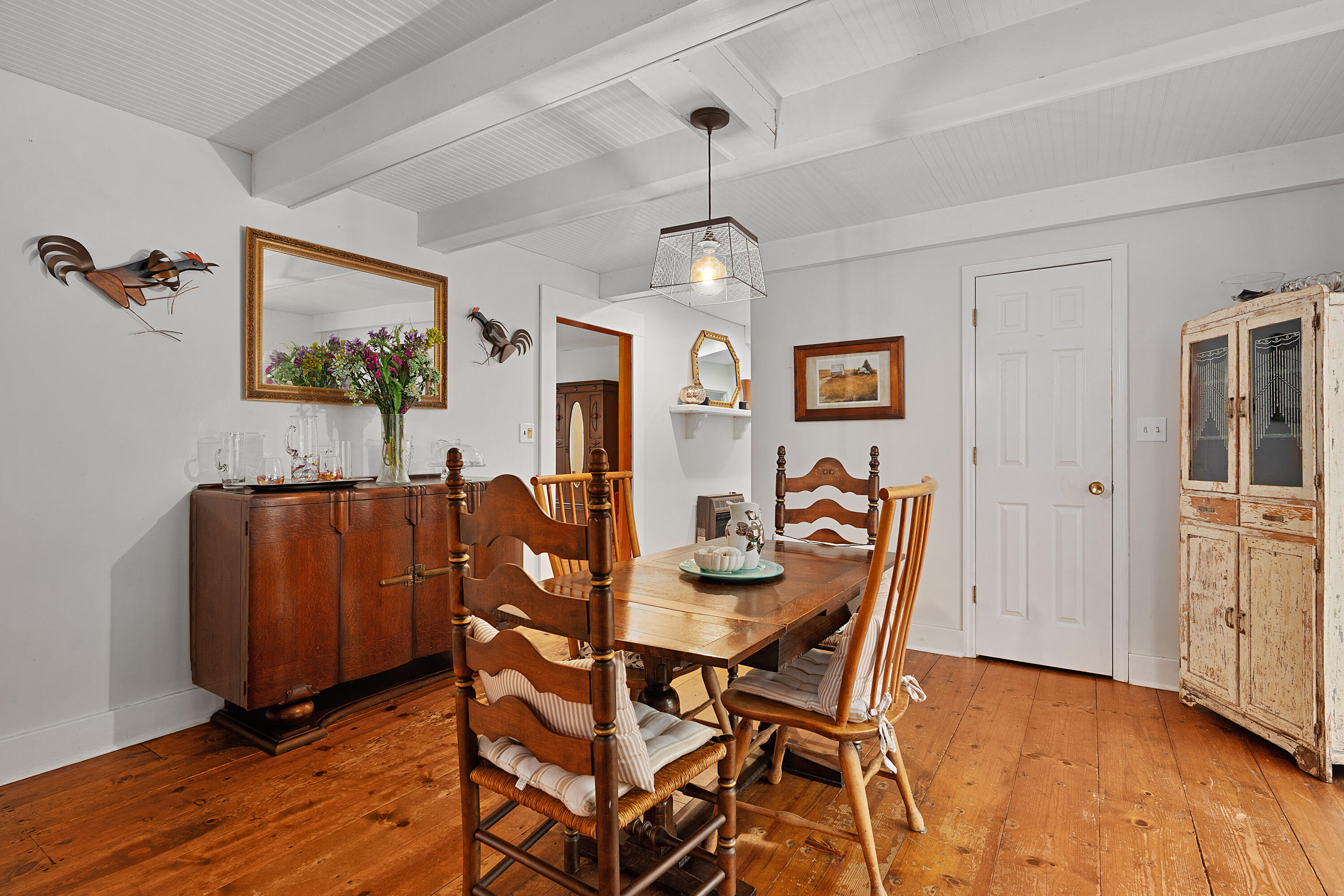 1573 Highway 157