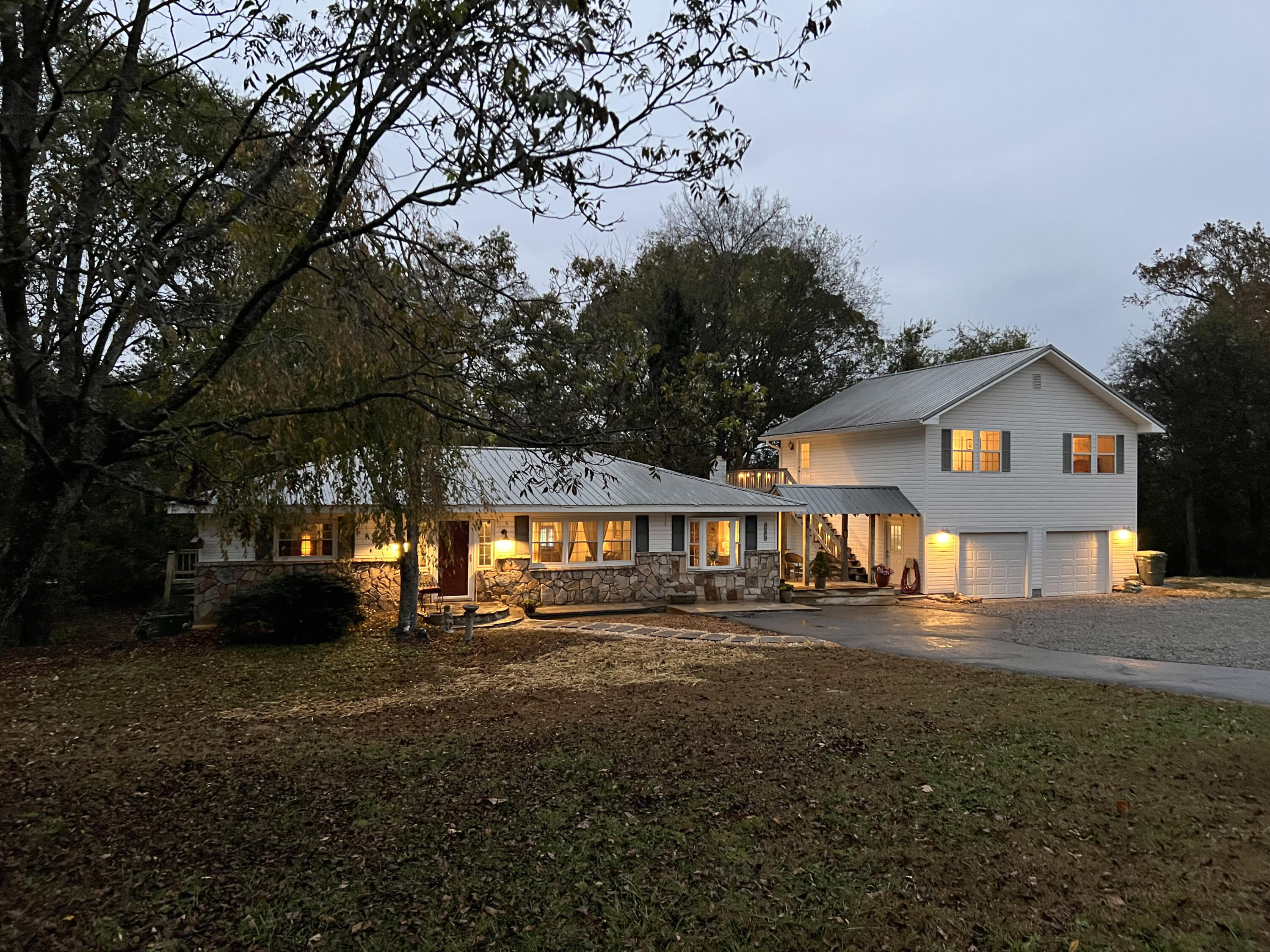 1573 Highway 157