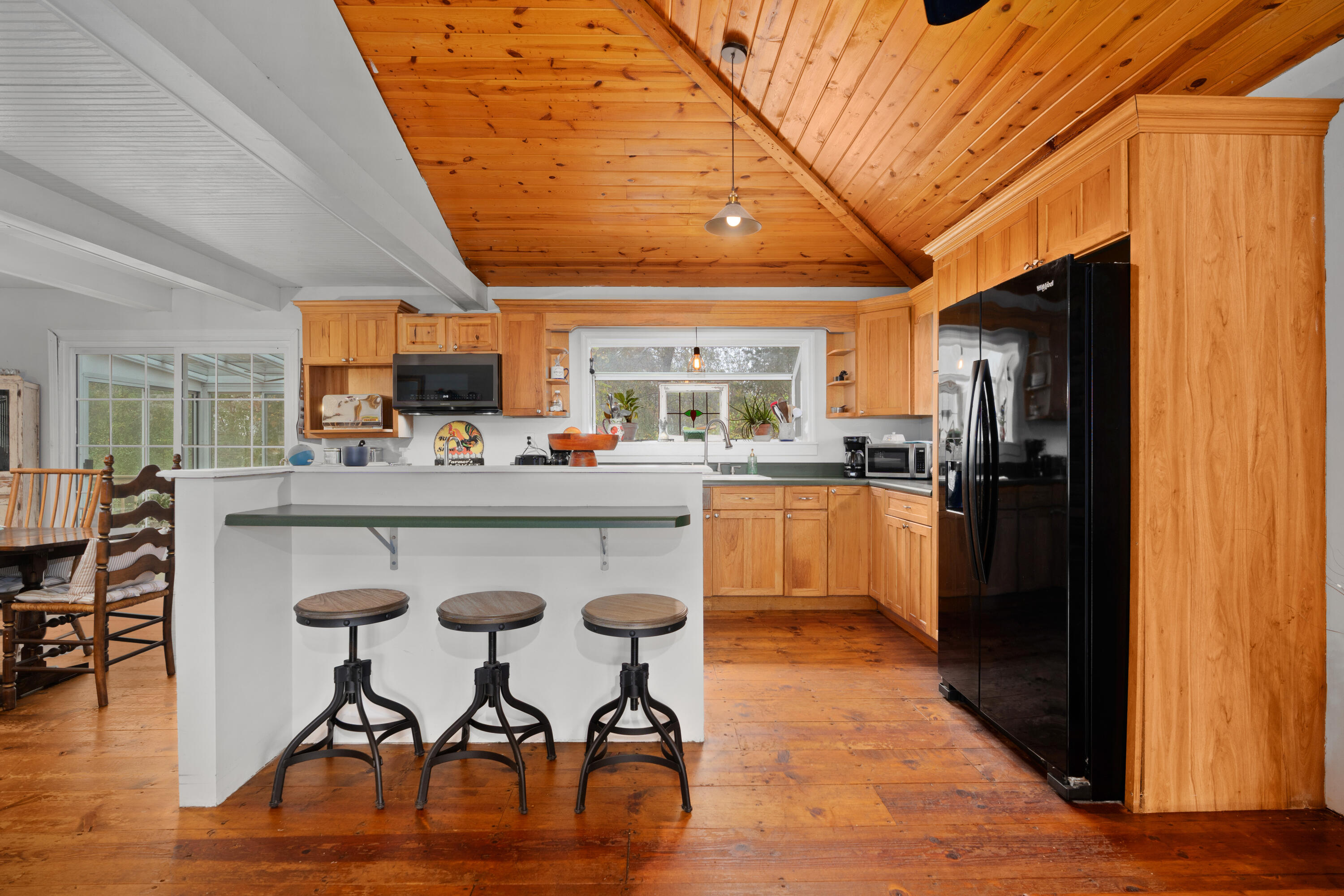 1573 Highway 157