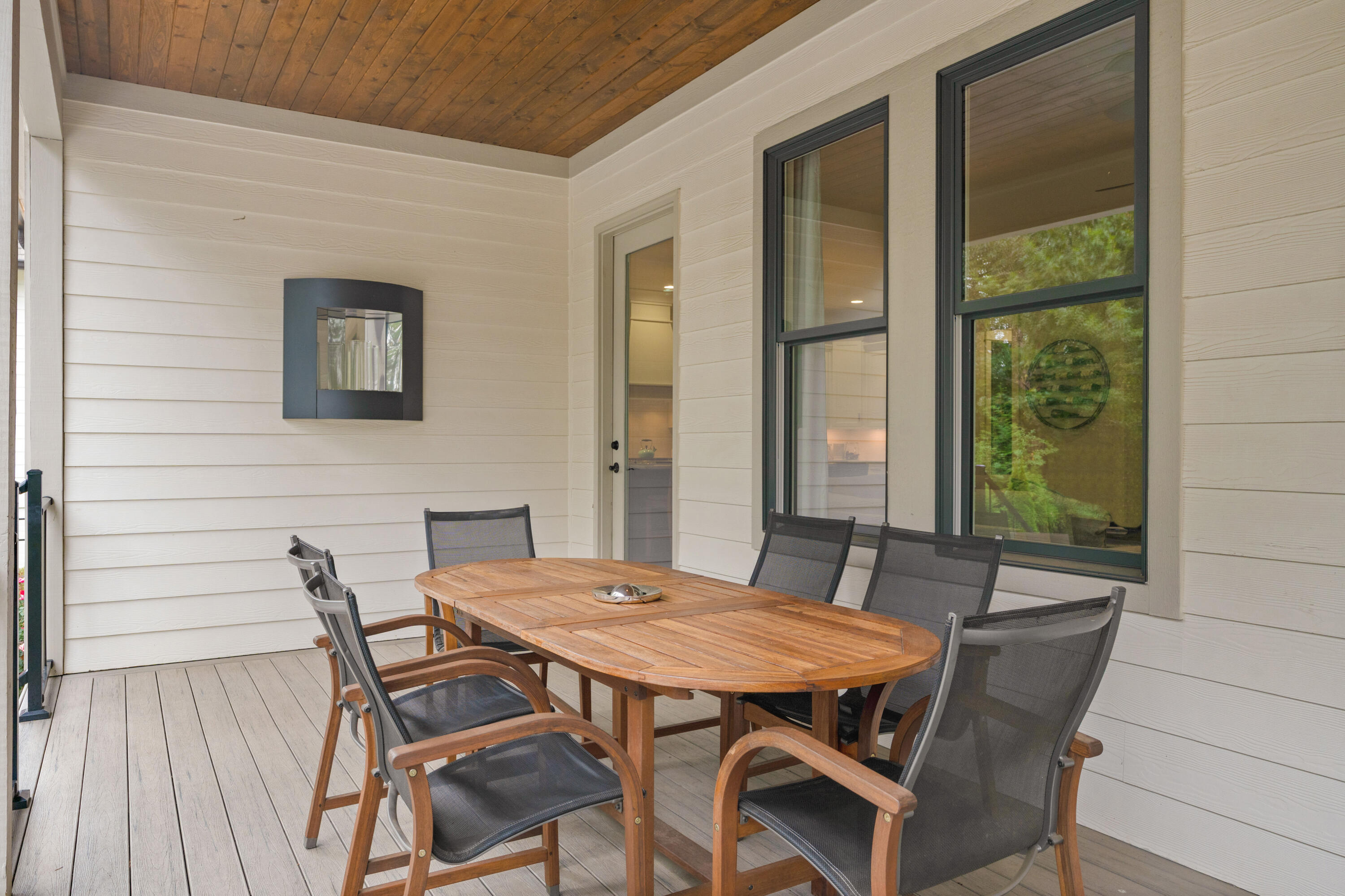 9550 Wolf Creek Trail