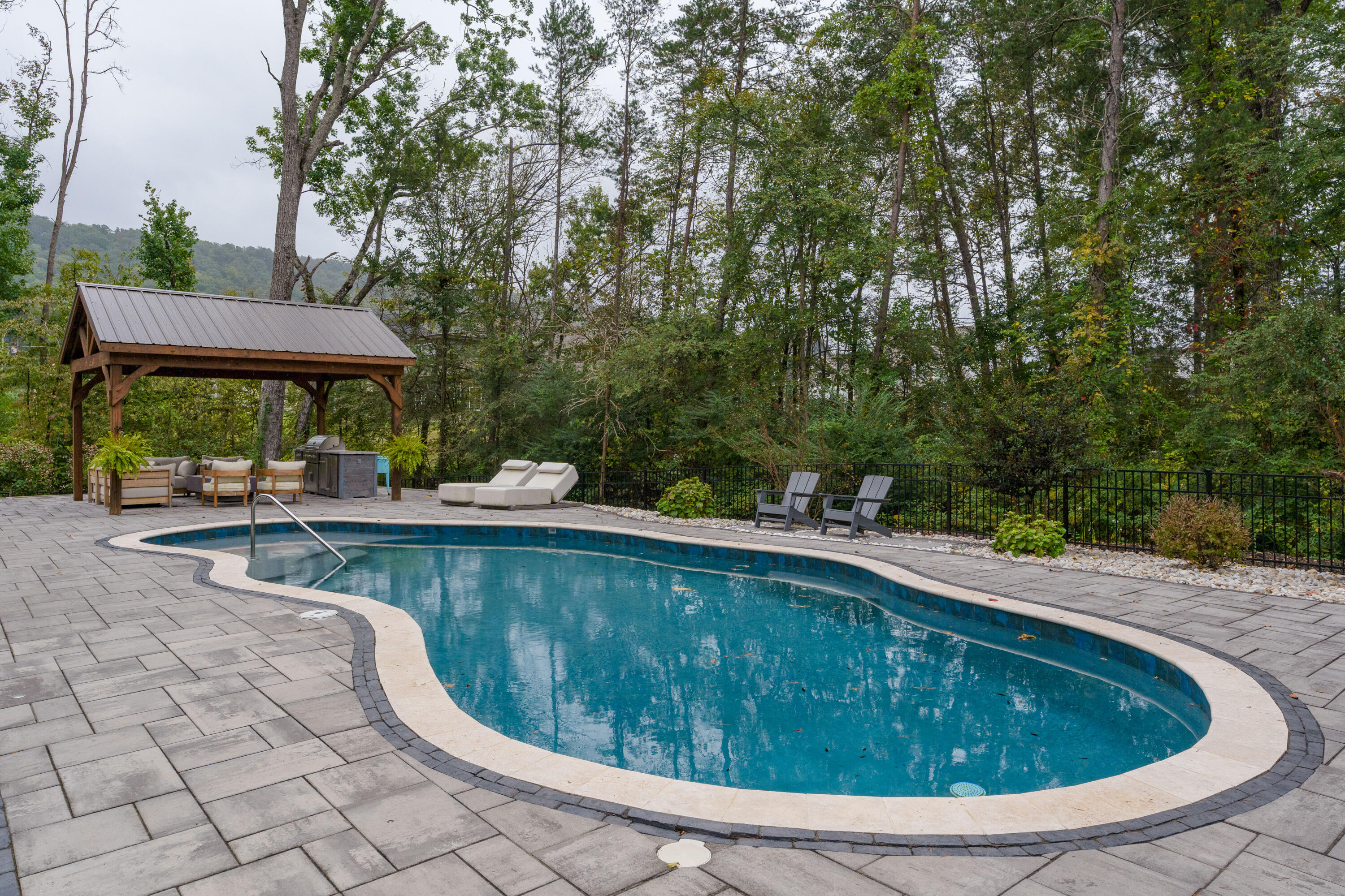 9550 Wolf Creek Trail