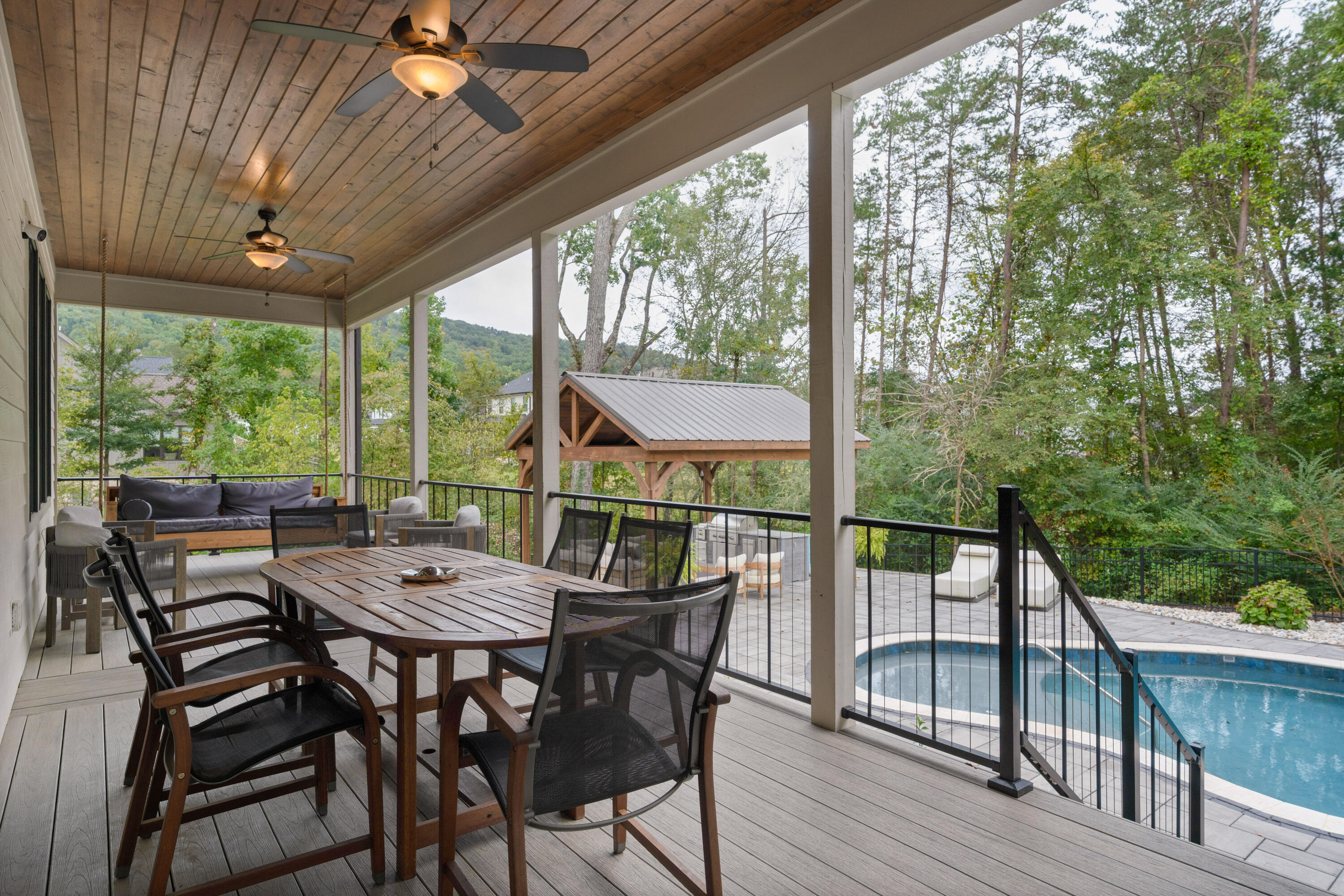 9550 Wolf Creek Trail