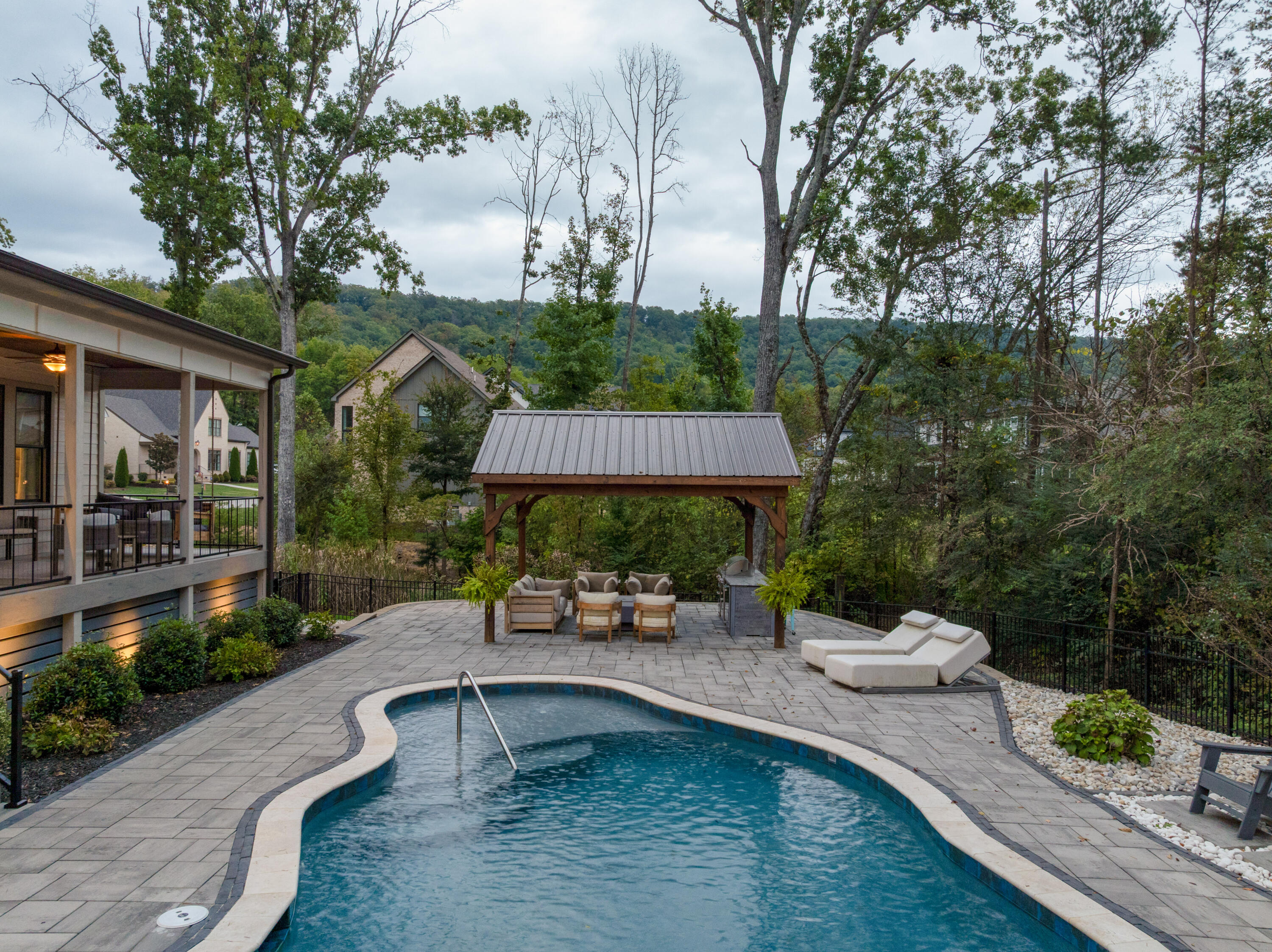 9550 Wolf Creek Trail