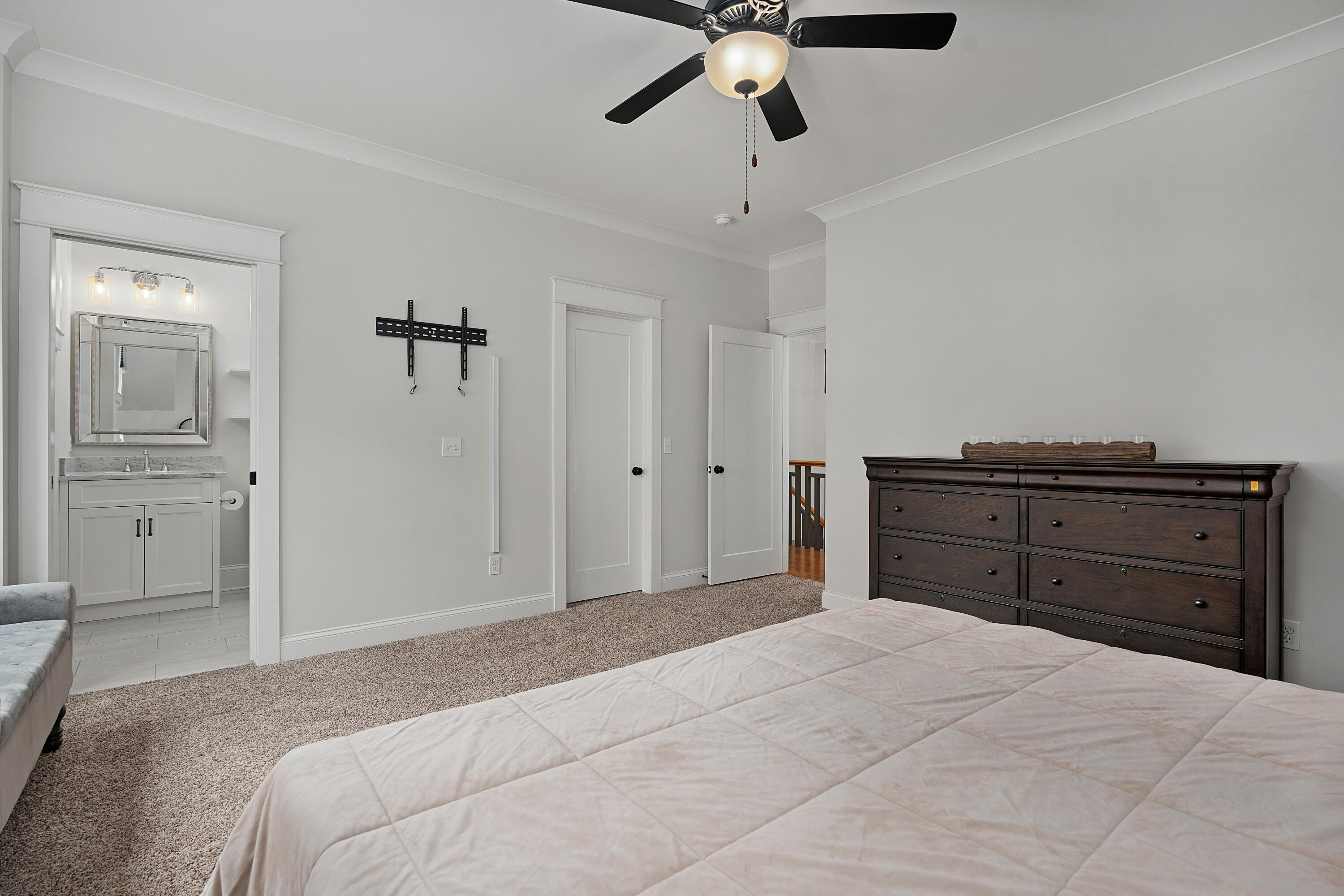 9550 Wolf Creek Trail