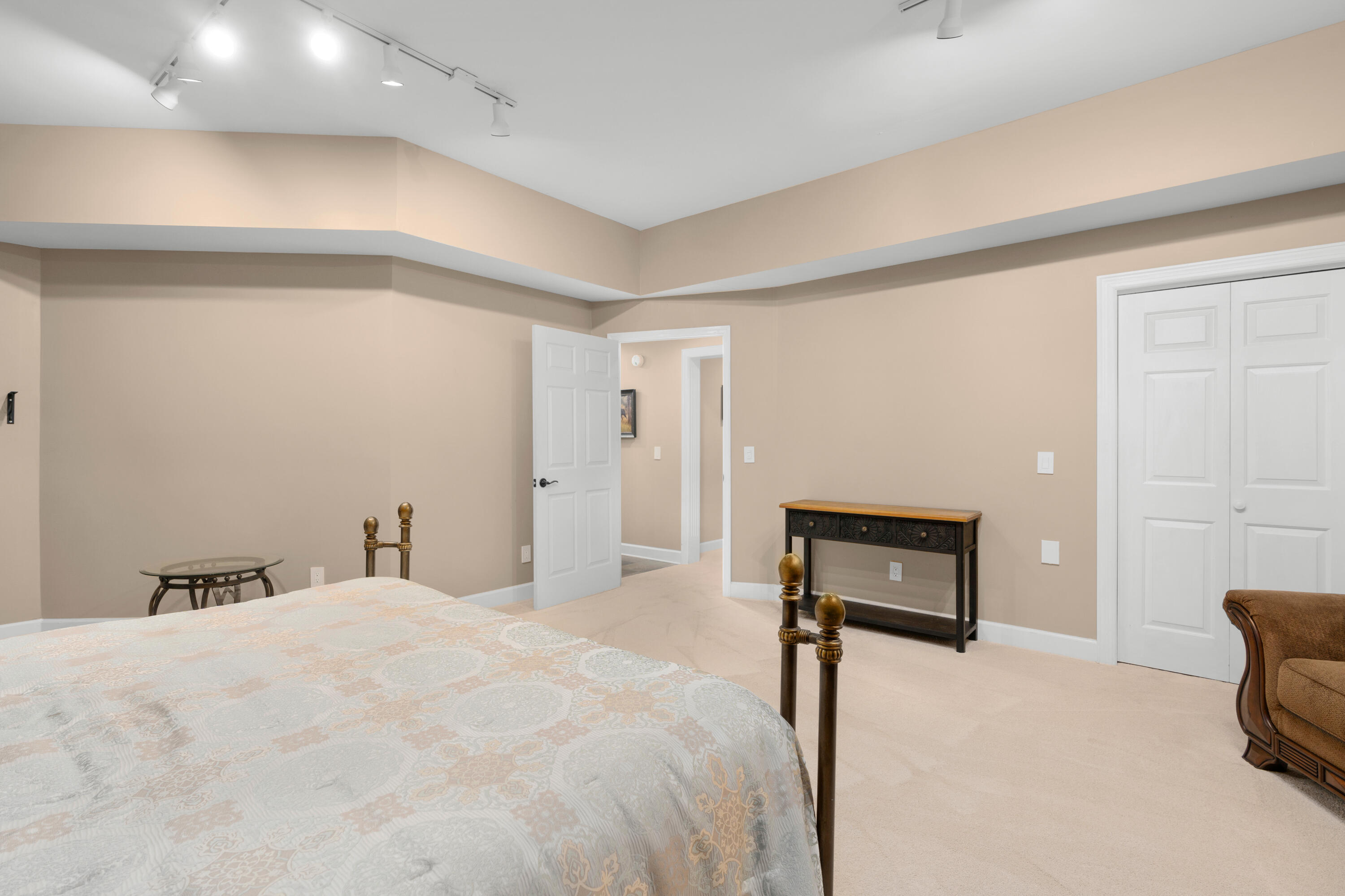 9244 Hidden Mountain Drive