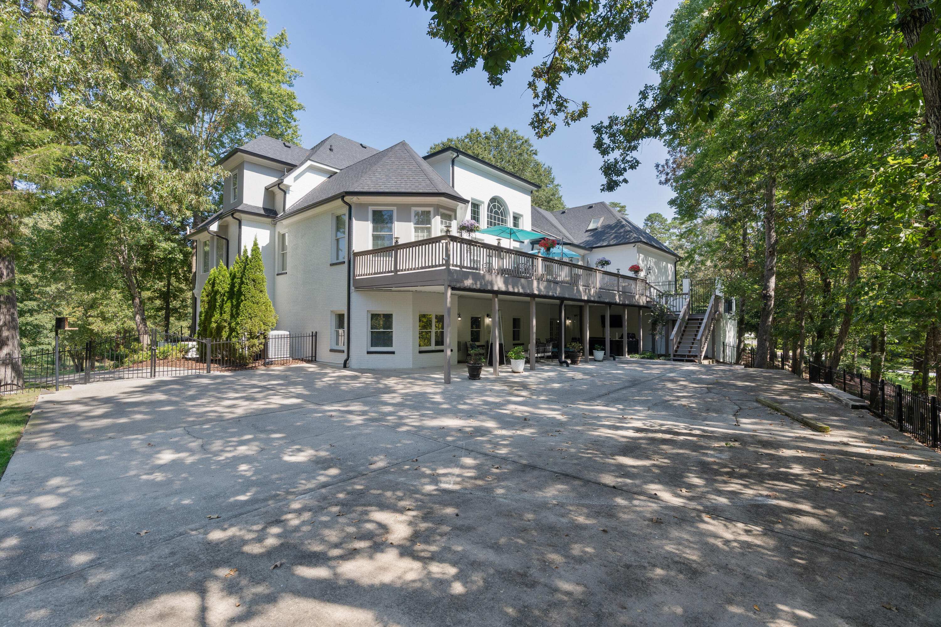 9244 Hidden Mountain Drive