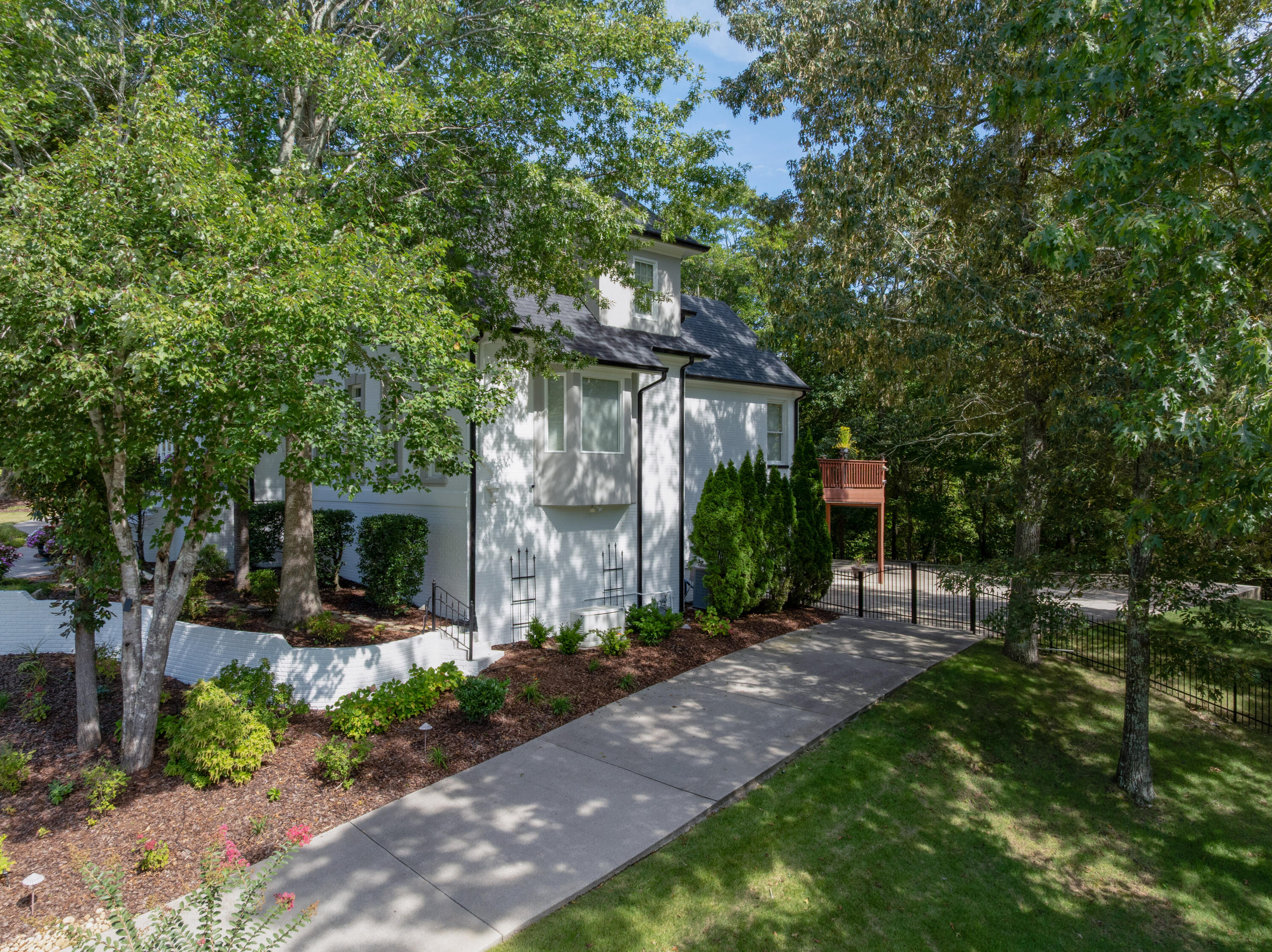 9244 Hidden Mountain Drive