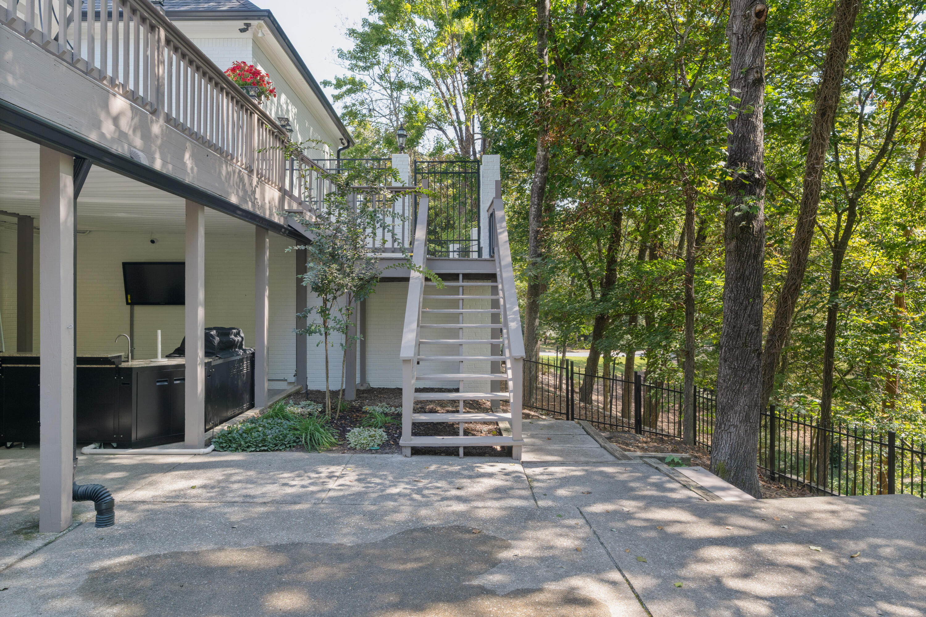 9244 Hidden Mountain Drive