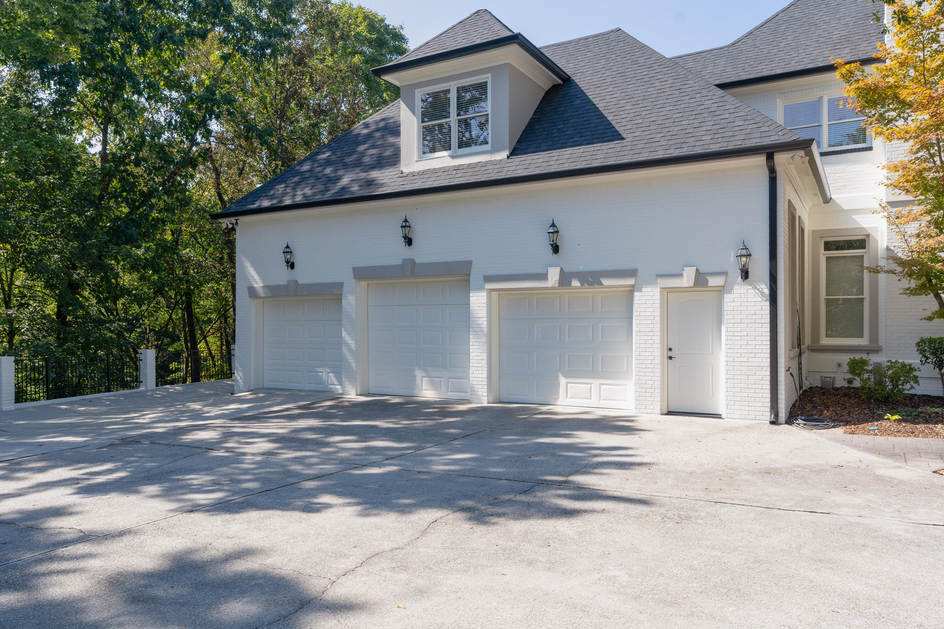 9244 Hidden Mountain Drive