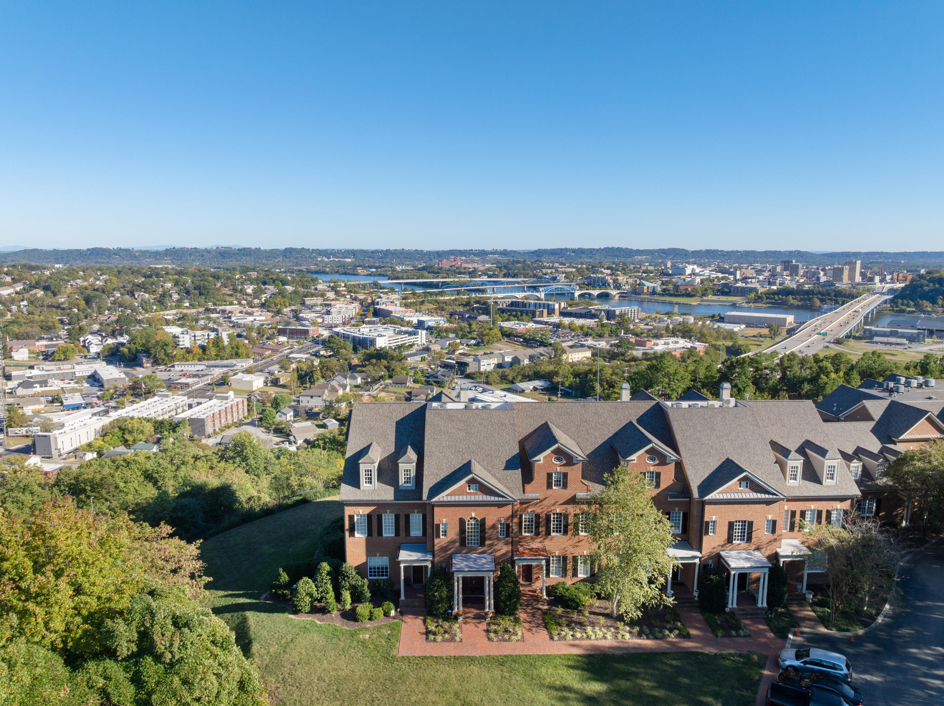 554 Whitehall Road, 124