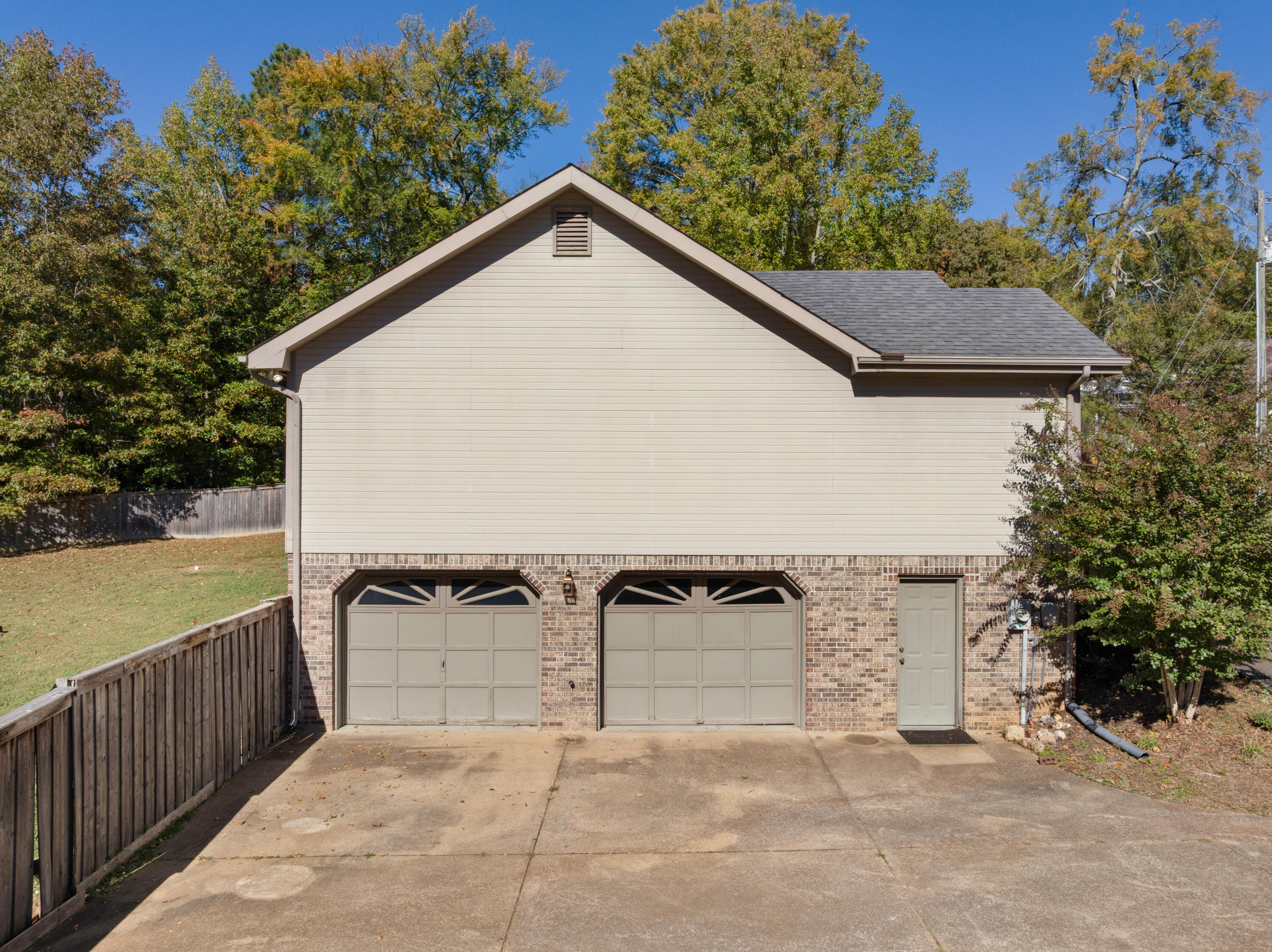 203 Spring Valley Lane