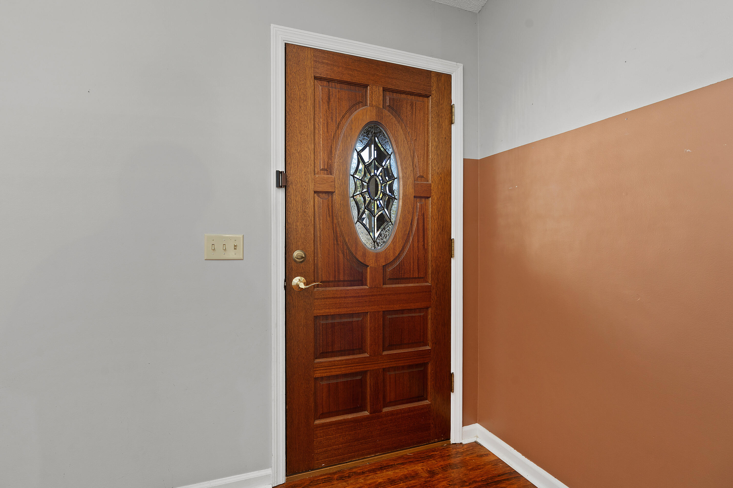 203 Spring Valley Lane