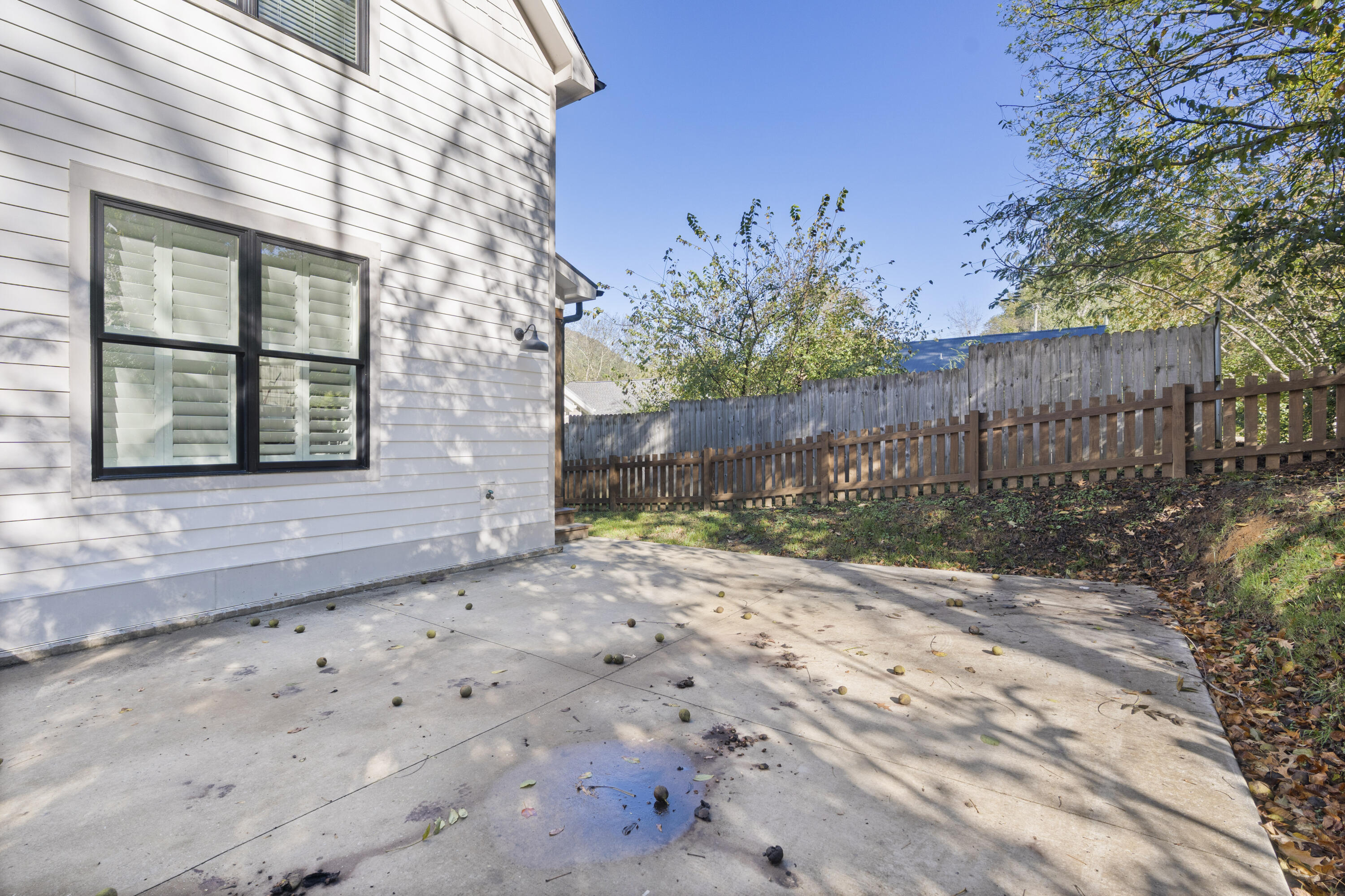 5685 Lee Avenue