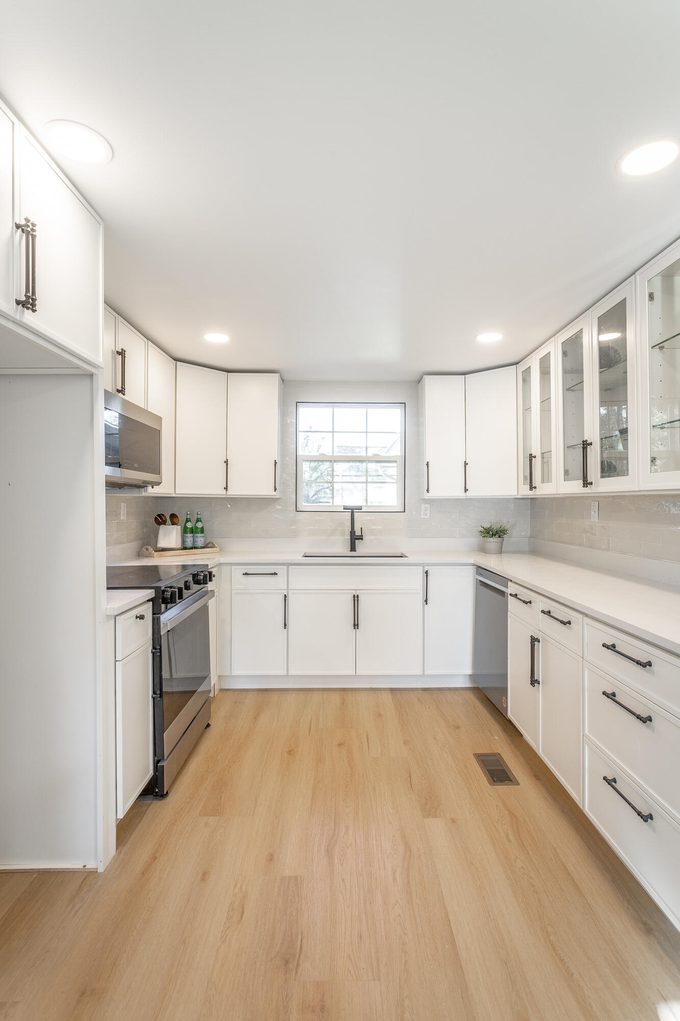 4812 Arrowhead Trail