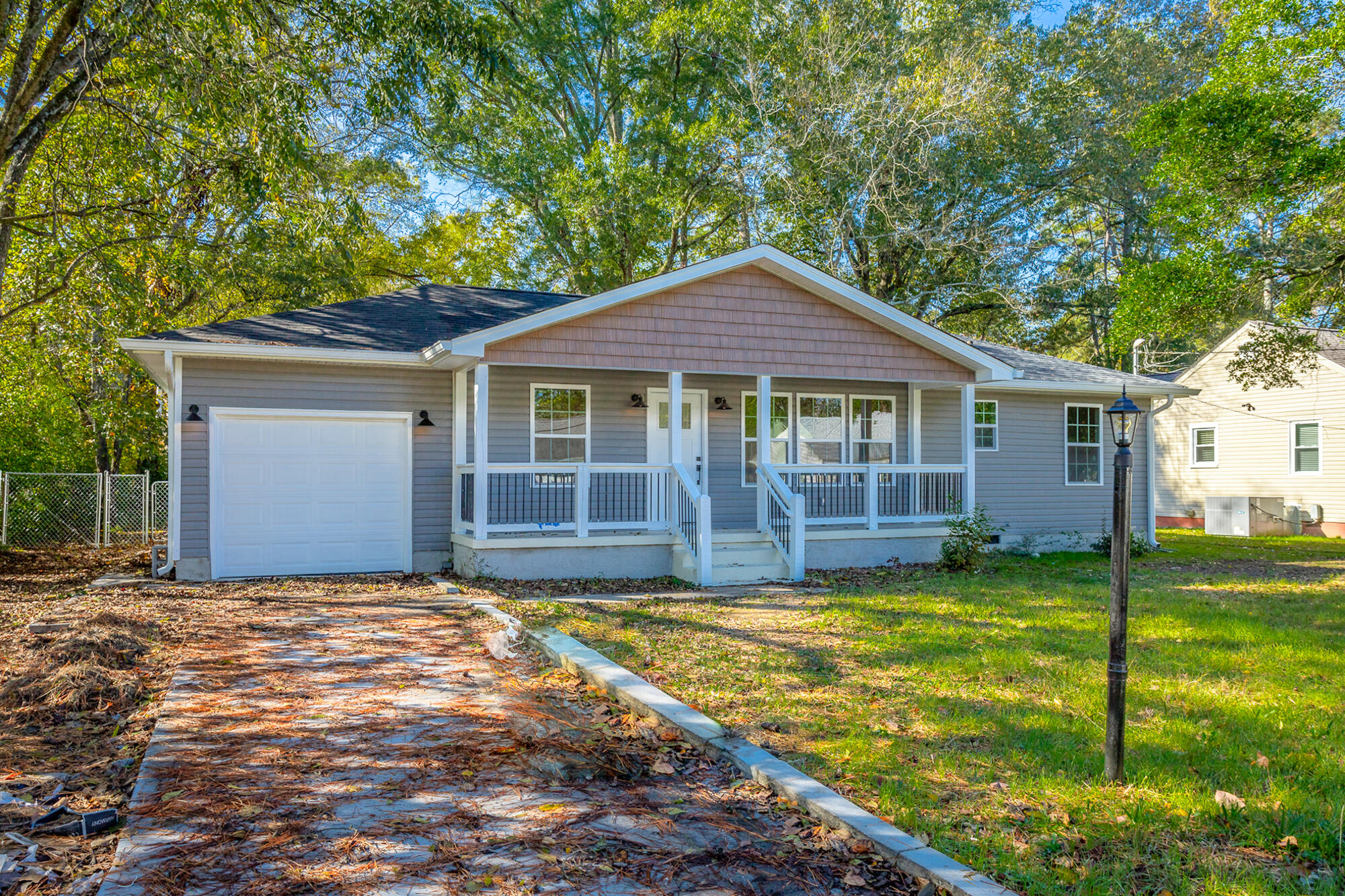 4812 Arrowhead Trail