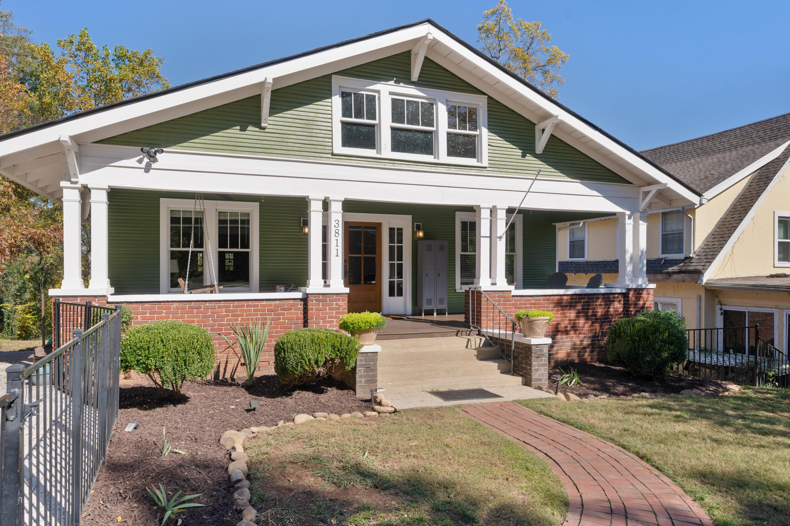 3811 Monte Vista Drive