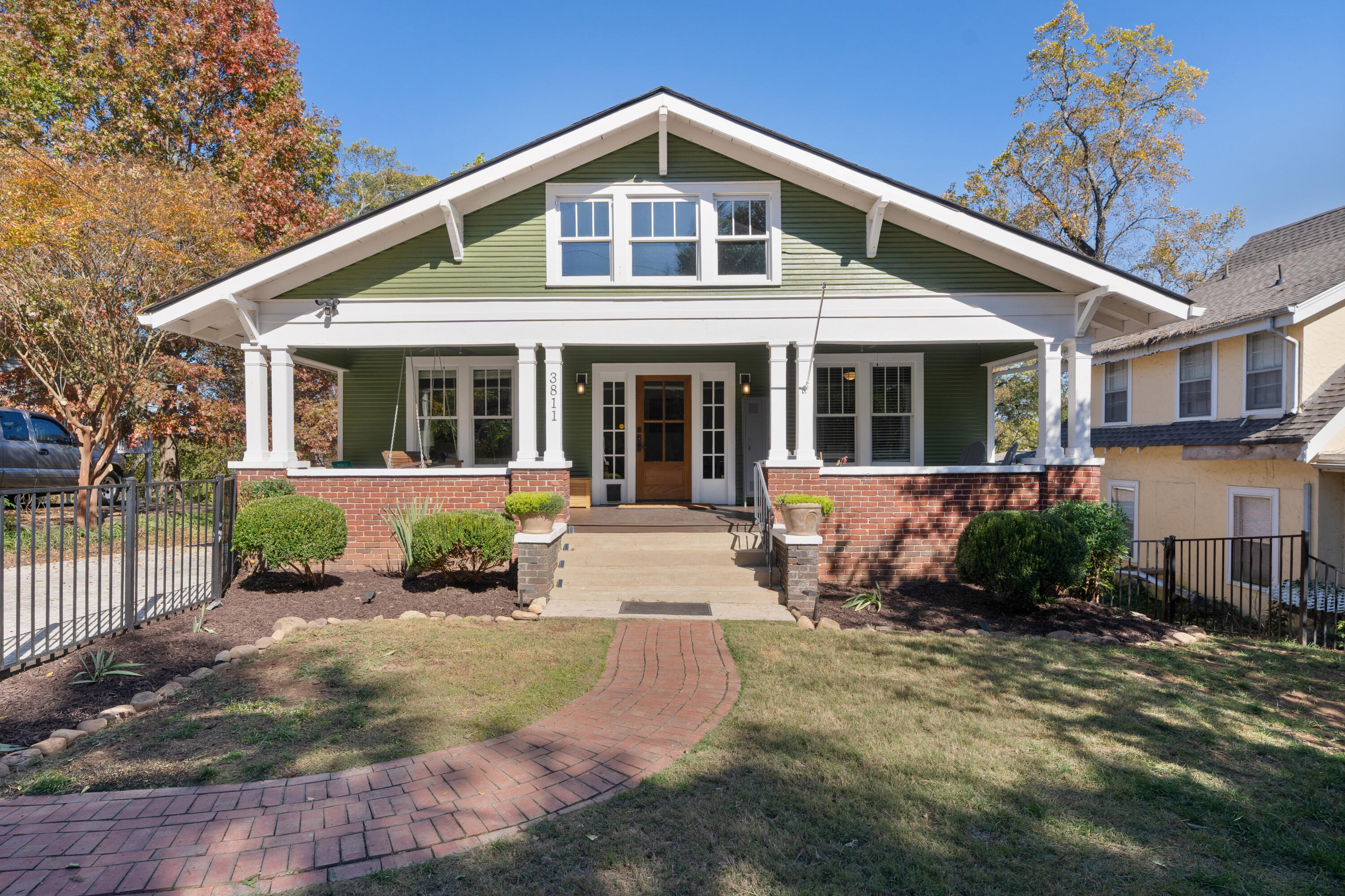 3811 Monte Vista Drive