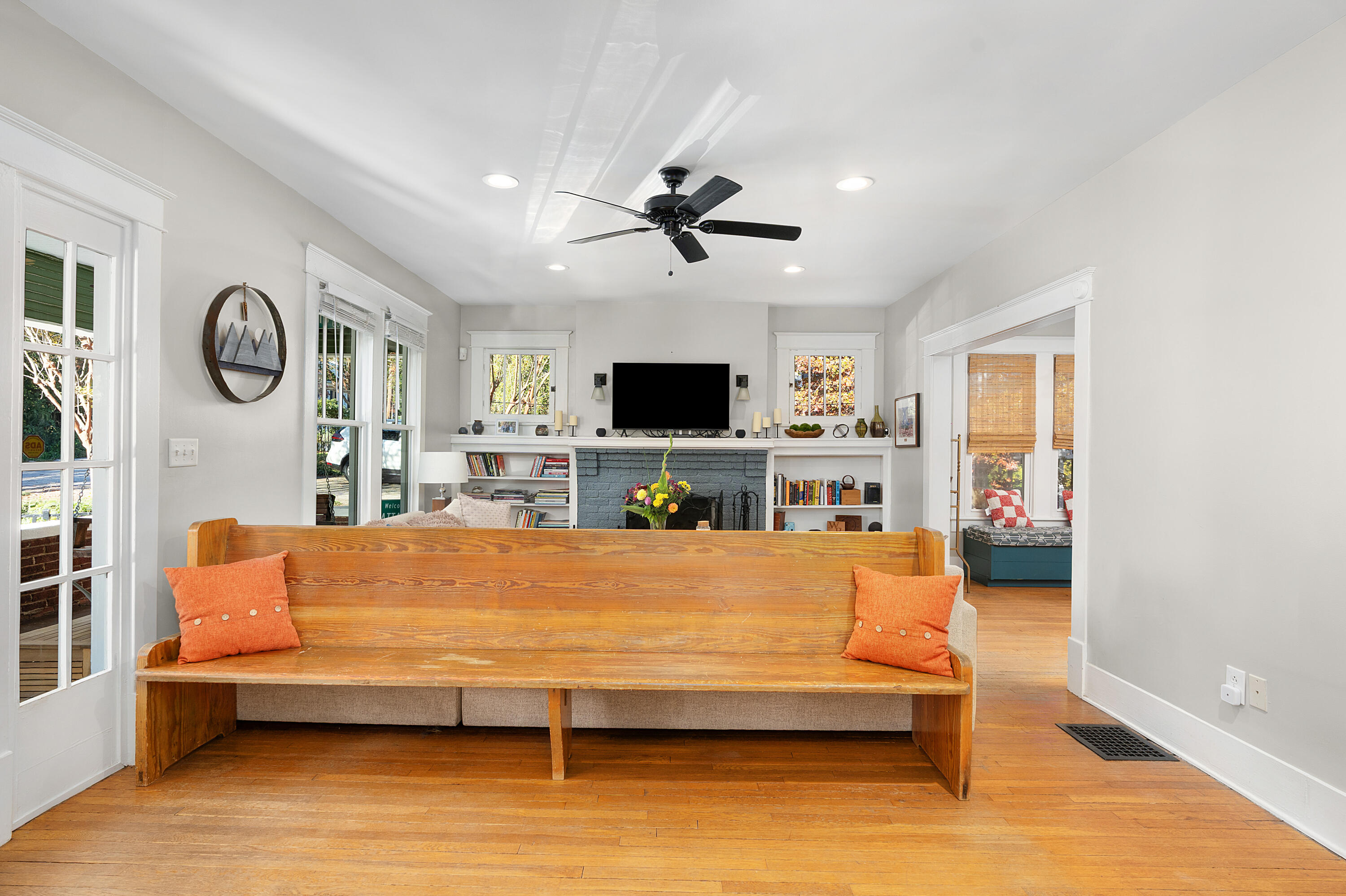 3811 Monte Vista Drive