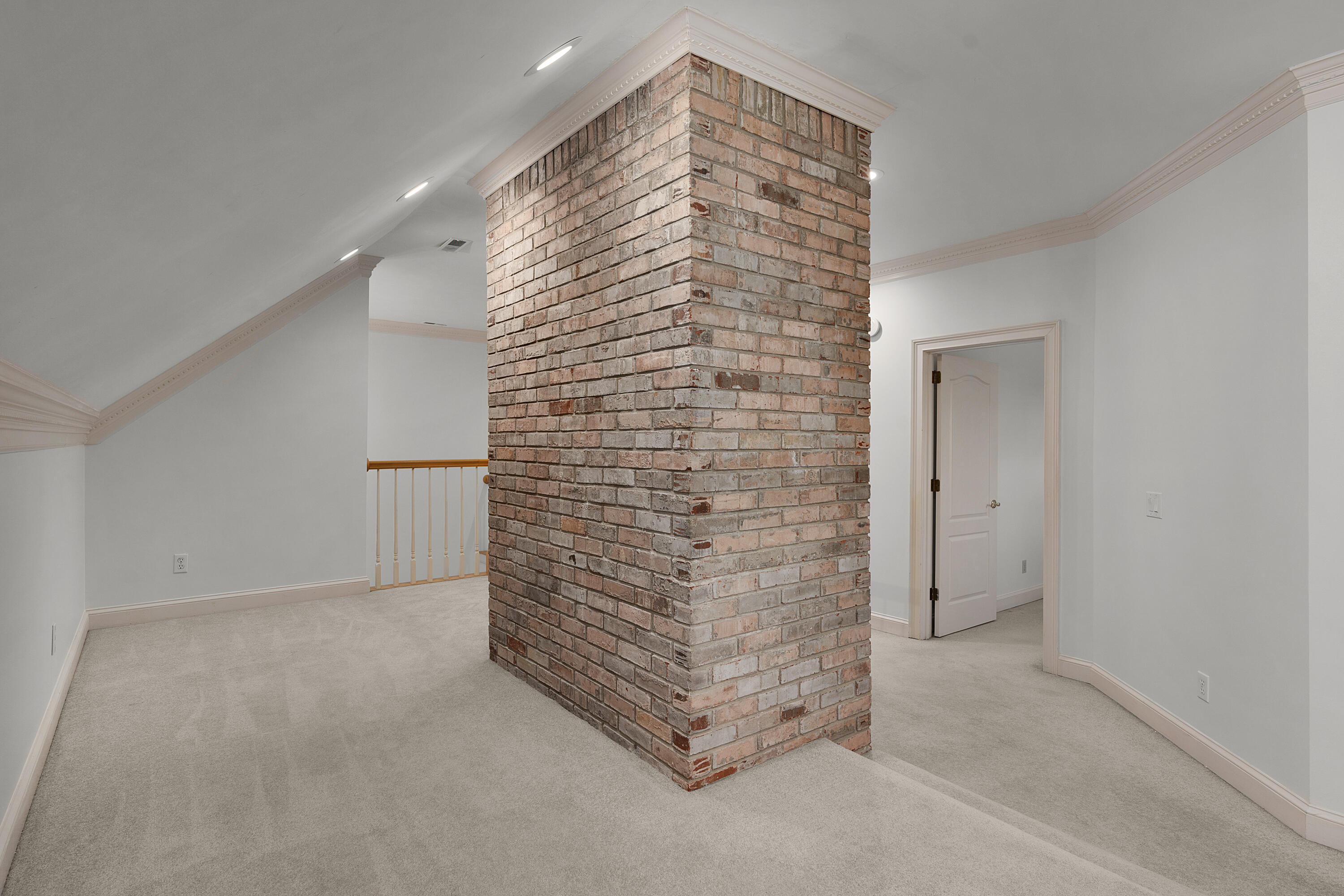 5701 Topsail Greens Drive