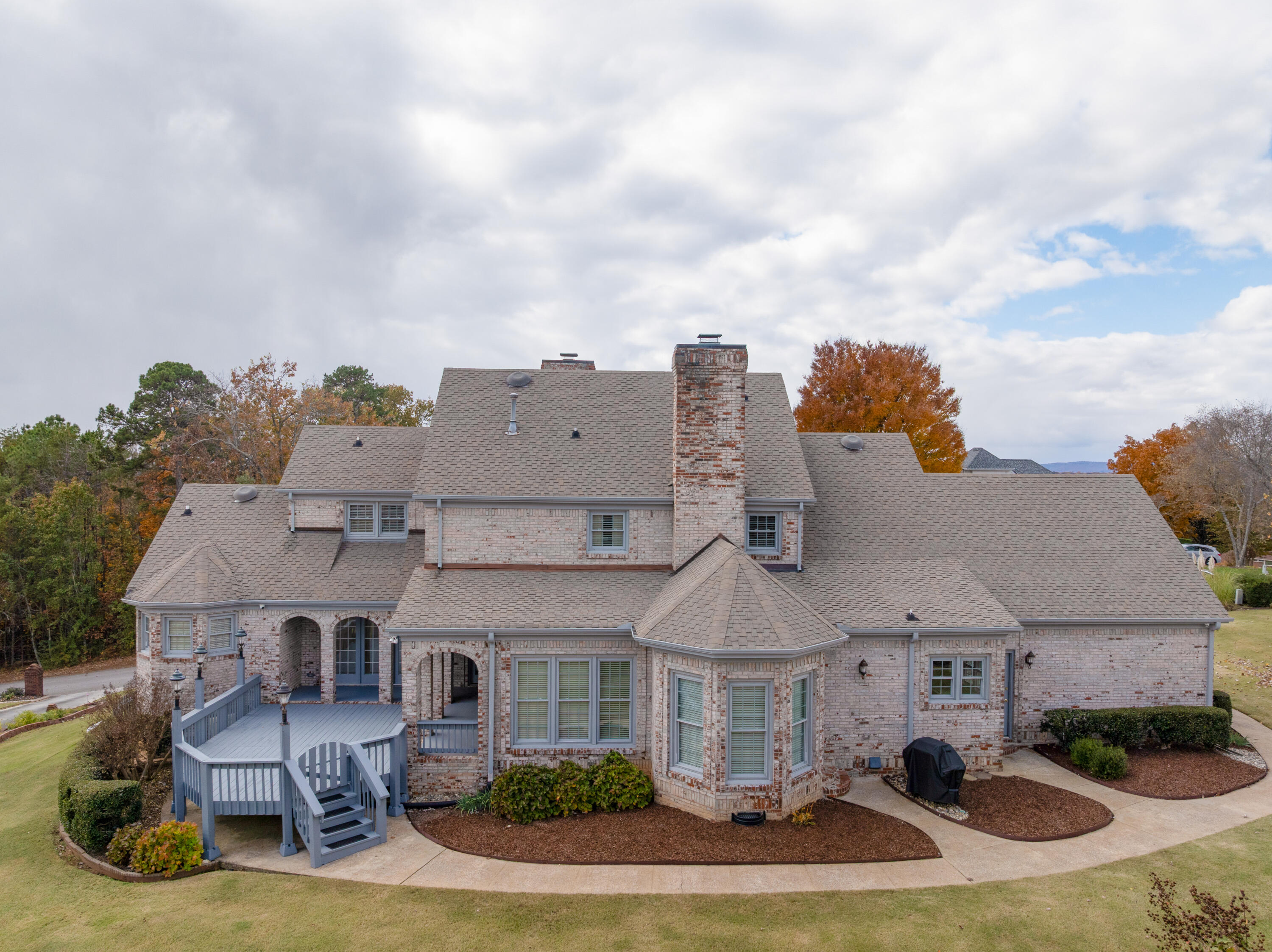 5701 Topsail Greens Drive