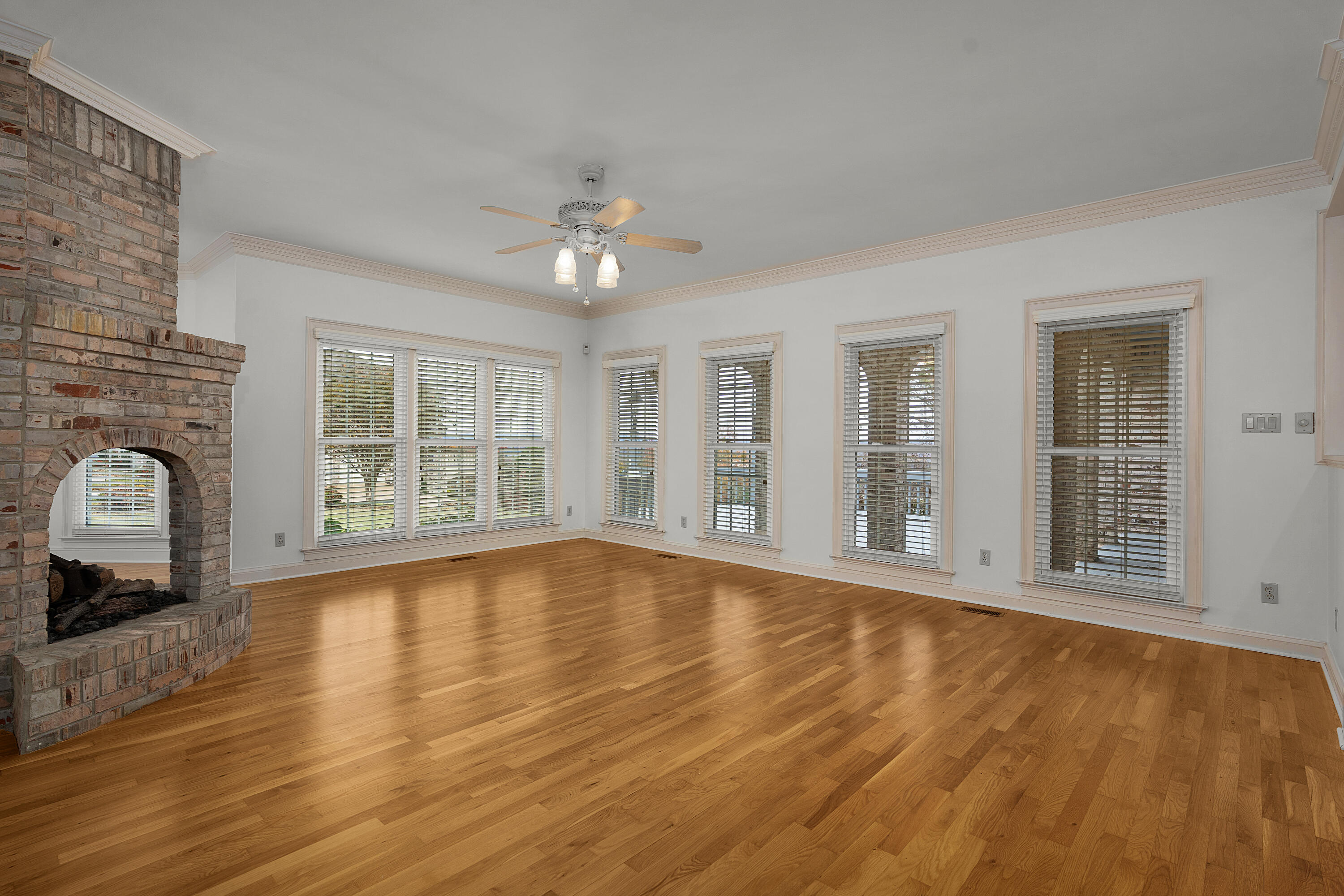 5701 Topsail Greens Drive