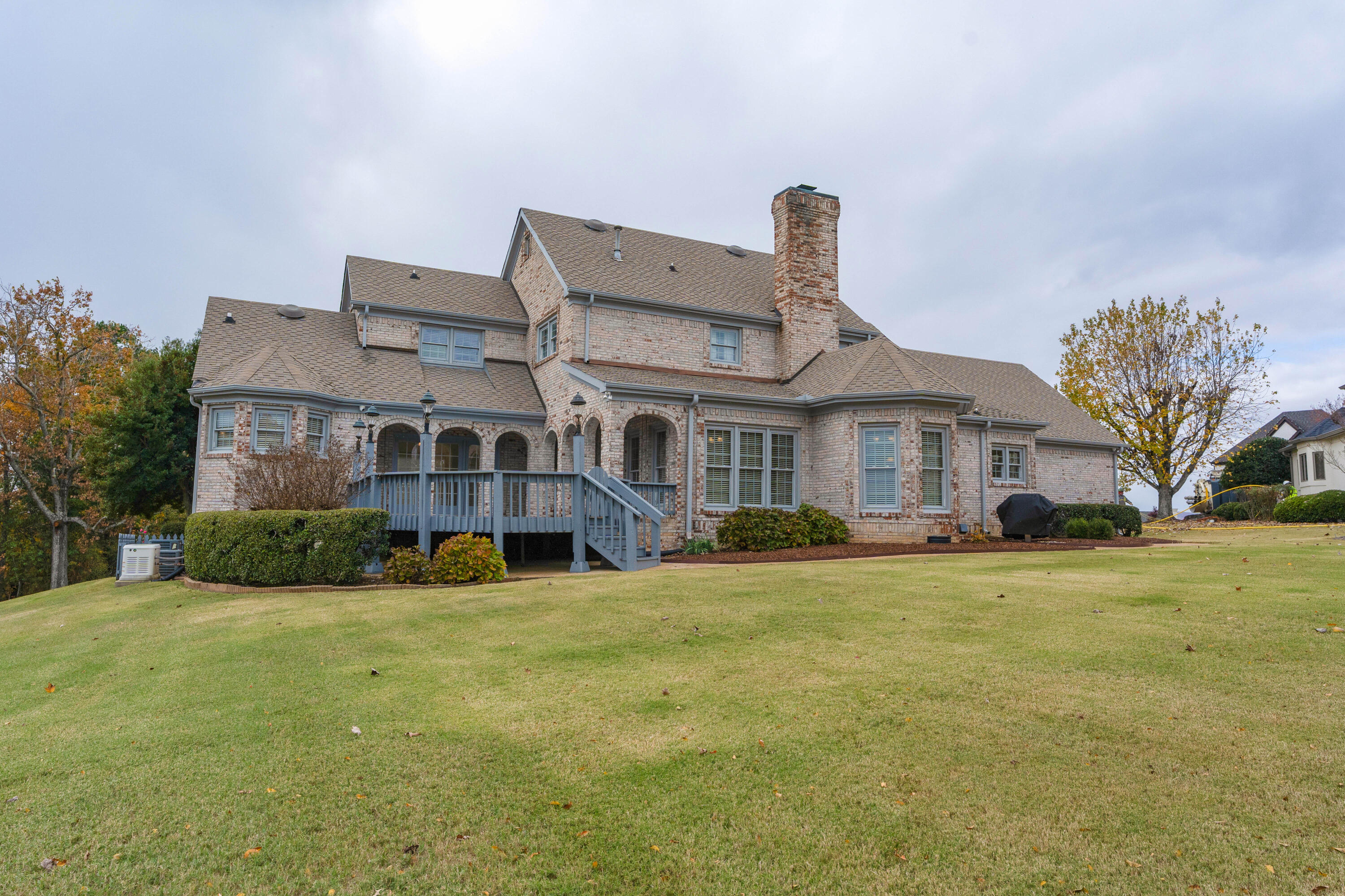 5701 Topsail Greens Drive