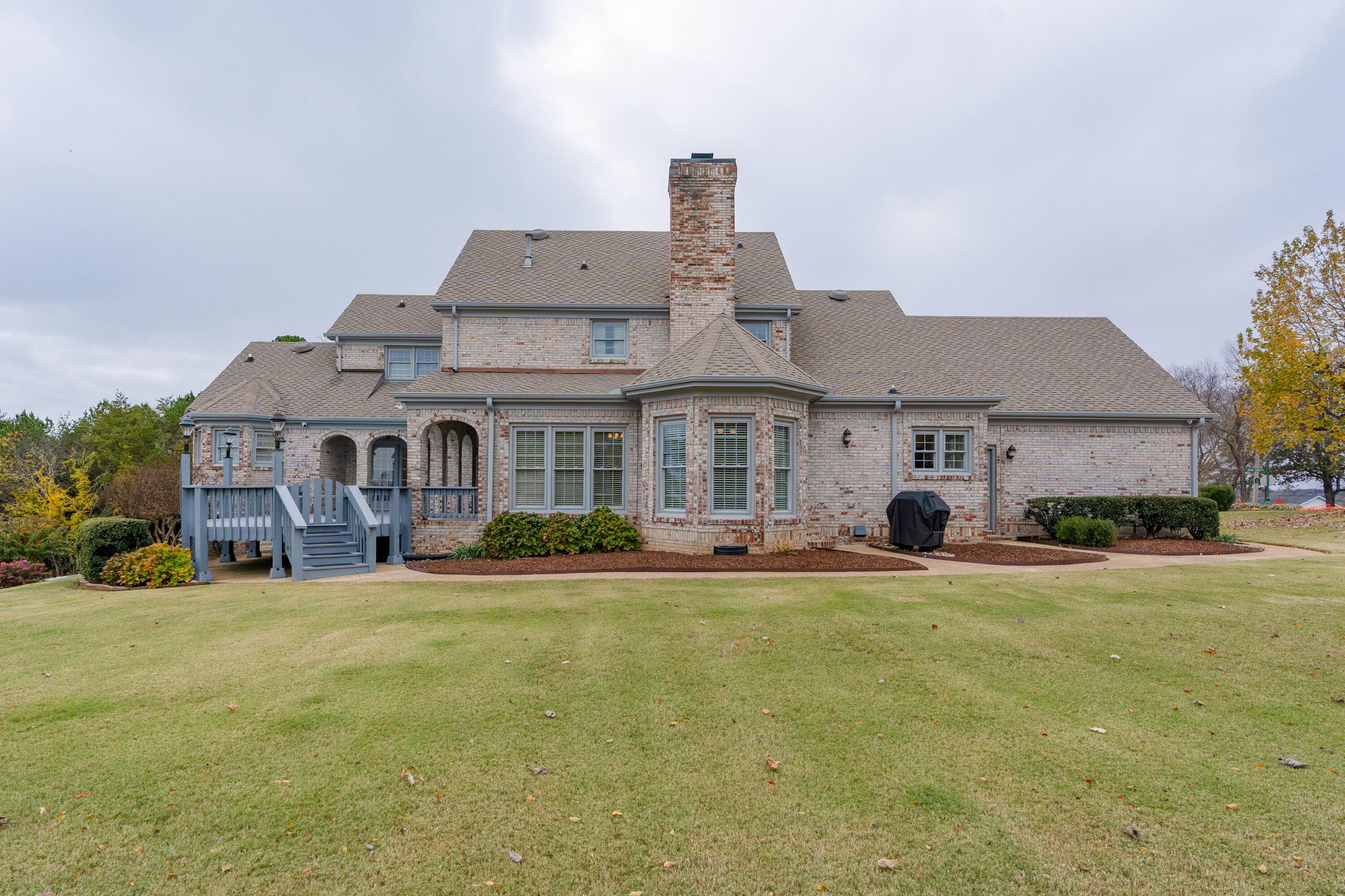 5701 Topsail Greens Drive