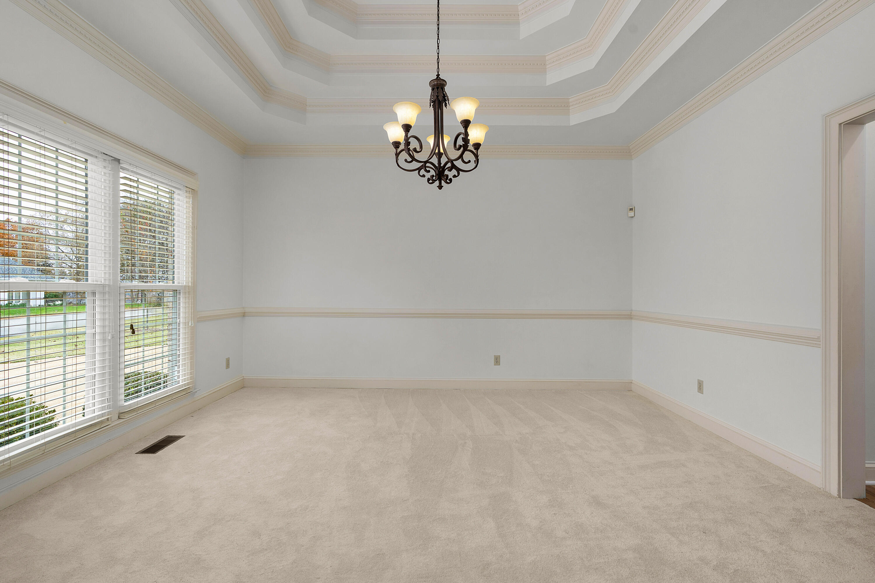 5701 Topsail Greens Drive