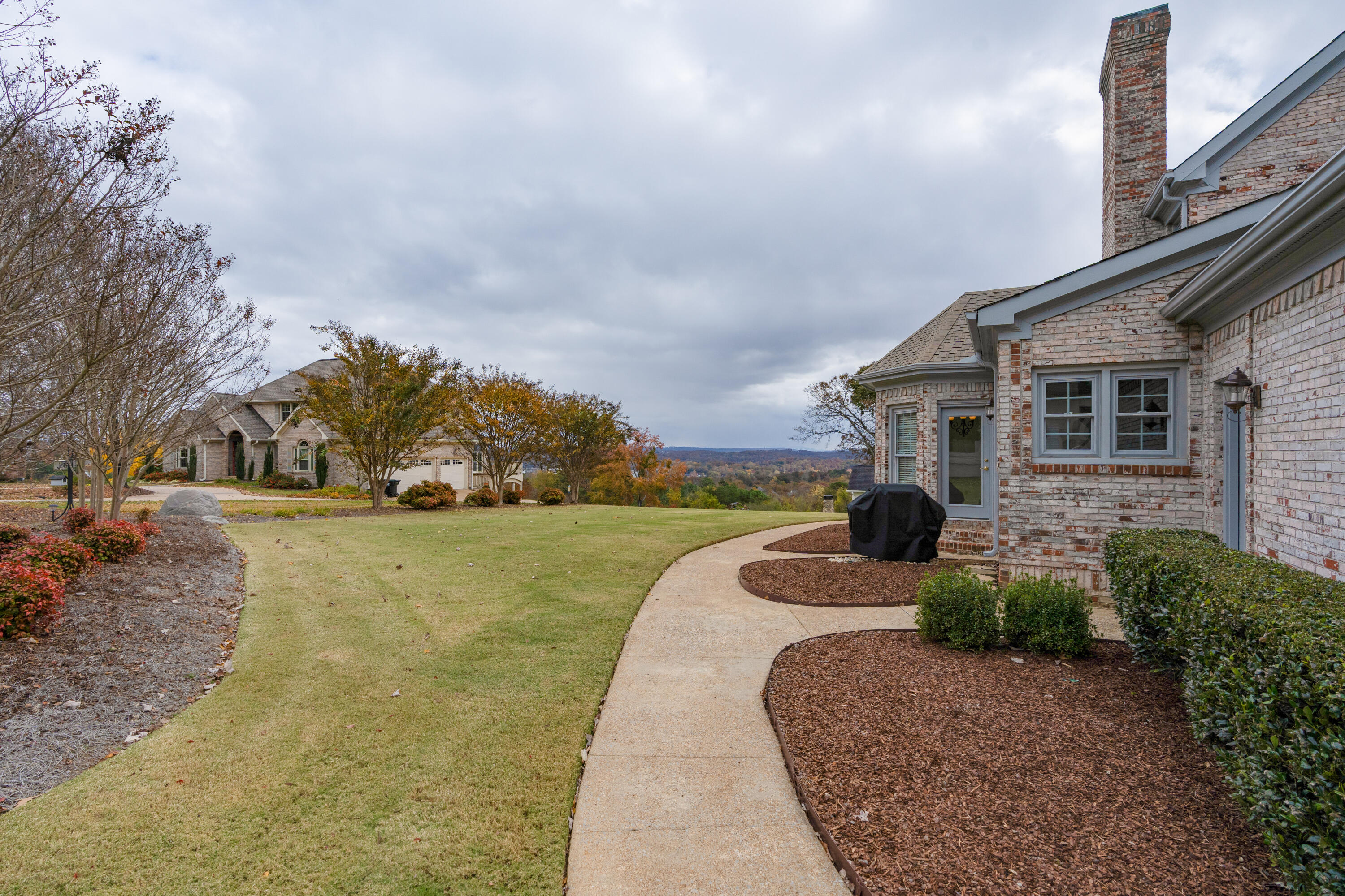 5701 Topsail Greens Drive