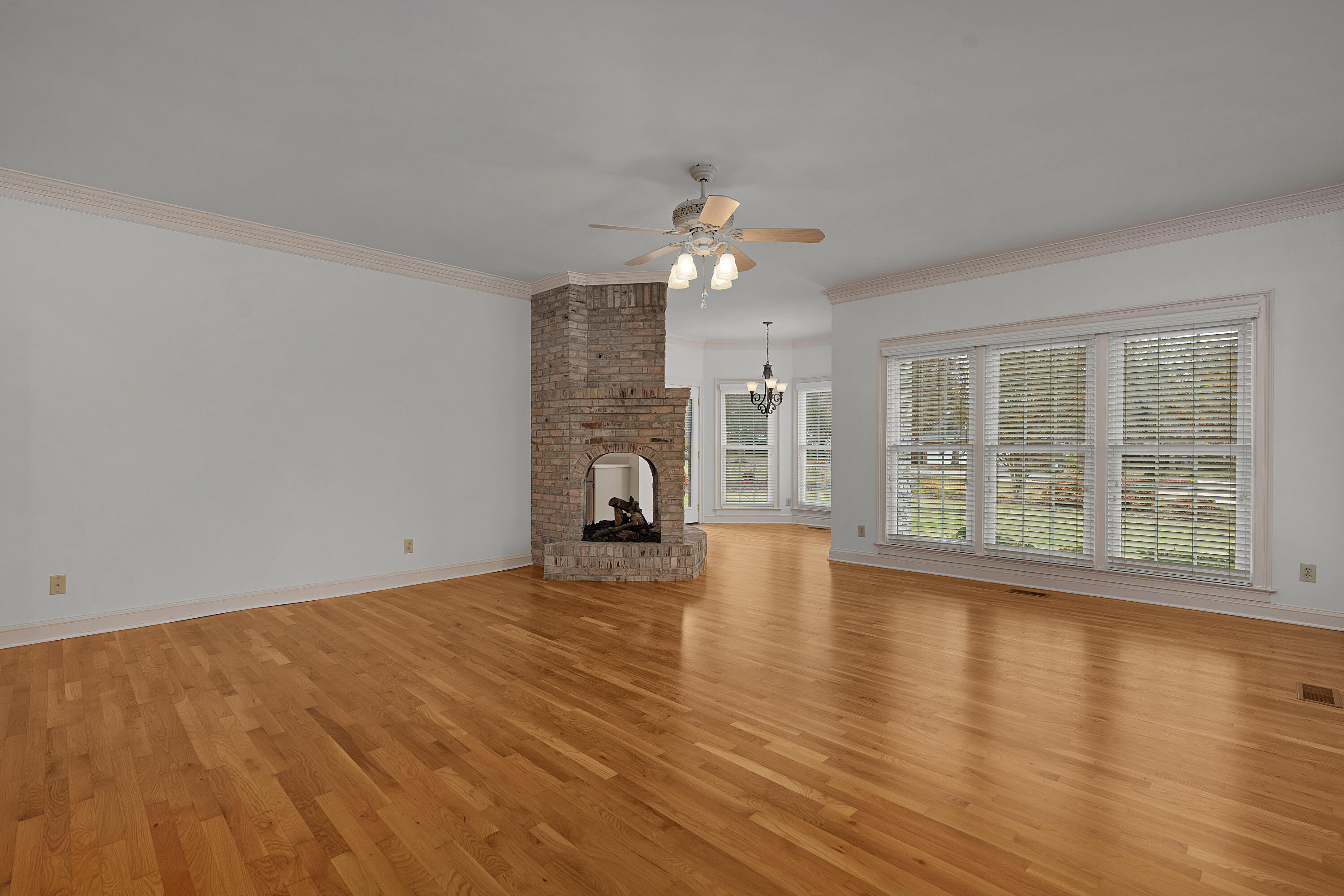 5701 Topsail Greens Drive