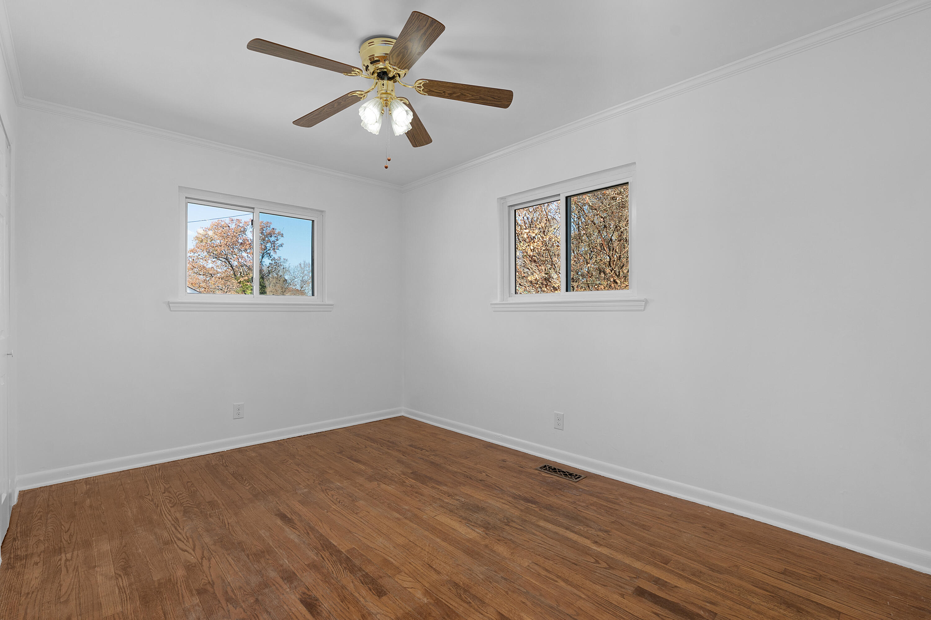 2804 Taft Highway