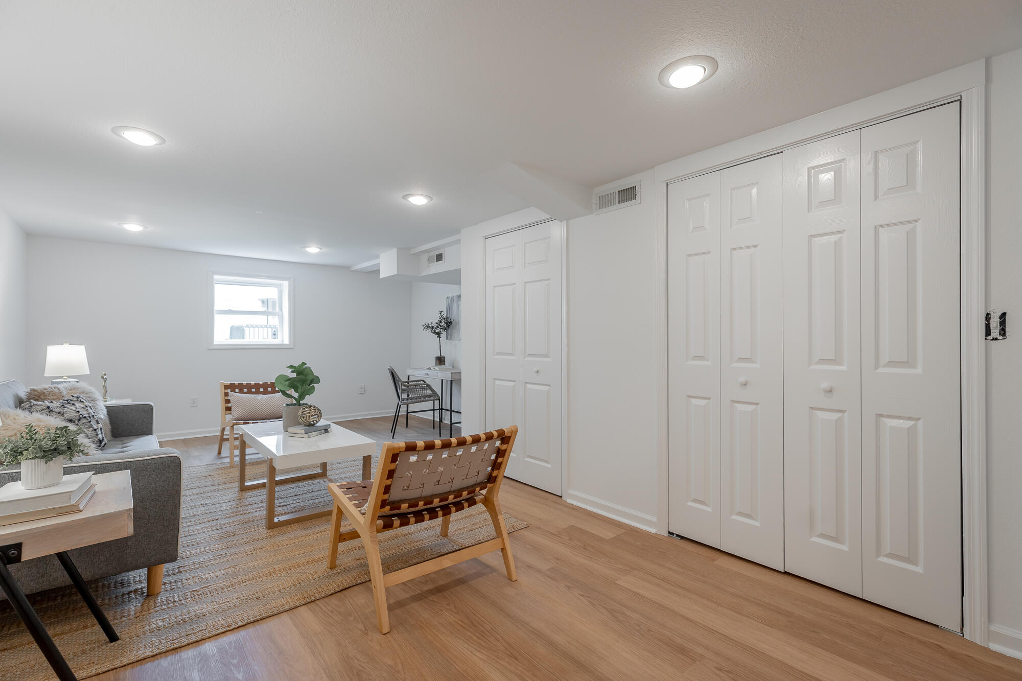 2804 Taft Highway