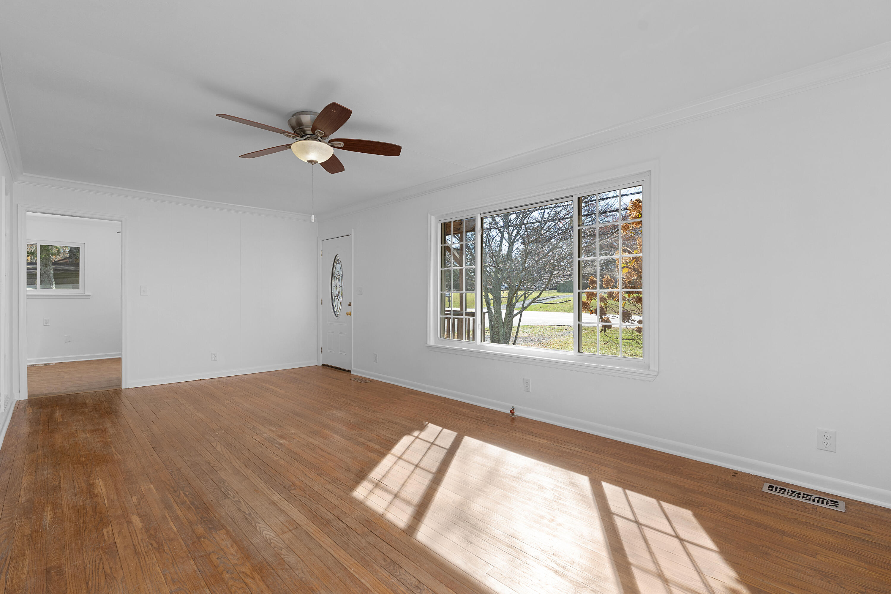 2804 Taft Highway