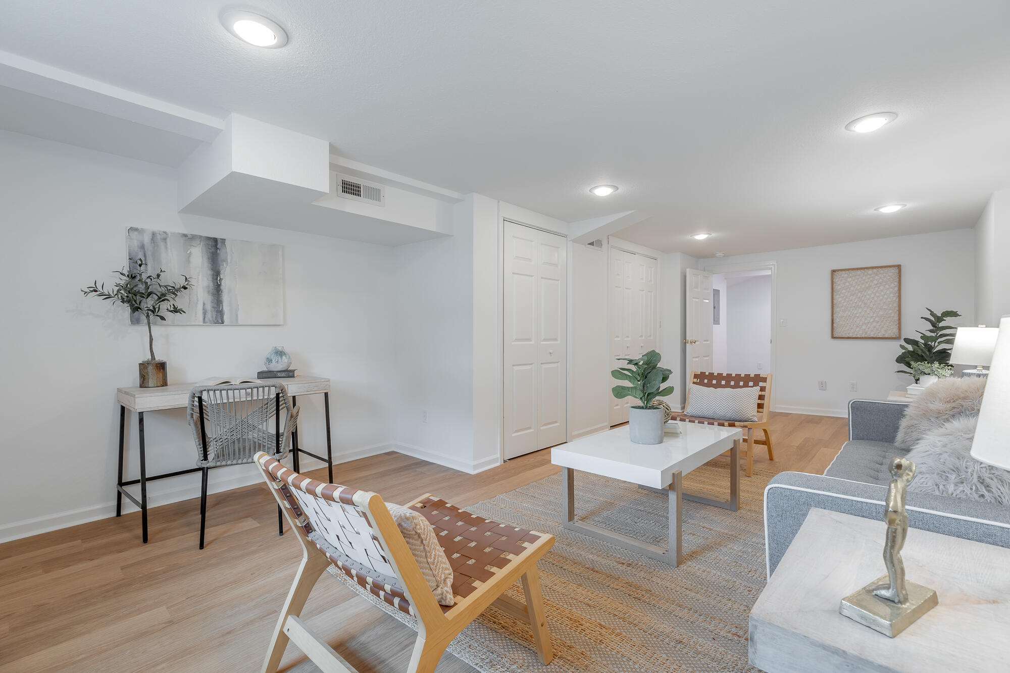 2804 Taft Highway