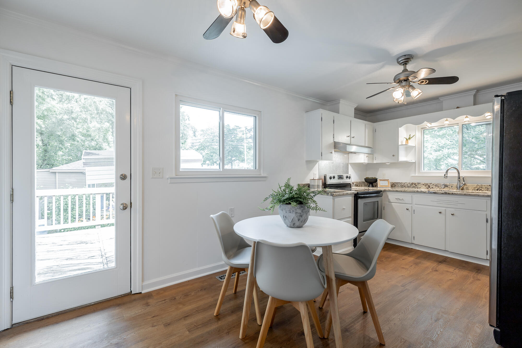 2804 Taft Highway